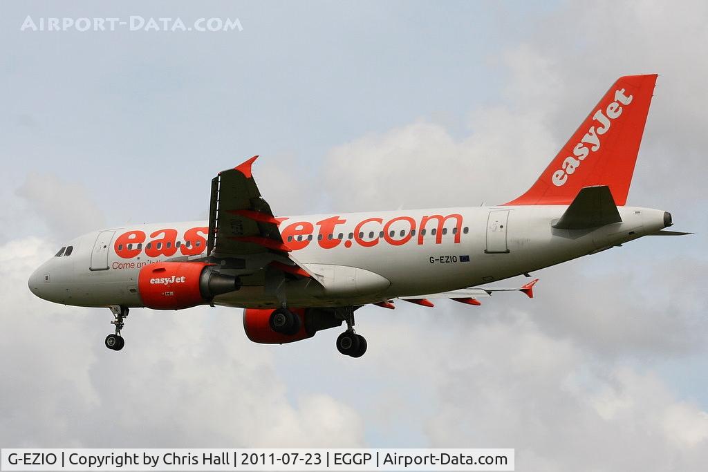 G-EZIO, 2005 Airbus A319-111 C/N 2512, easyJet