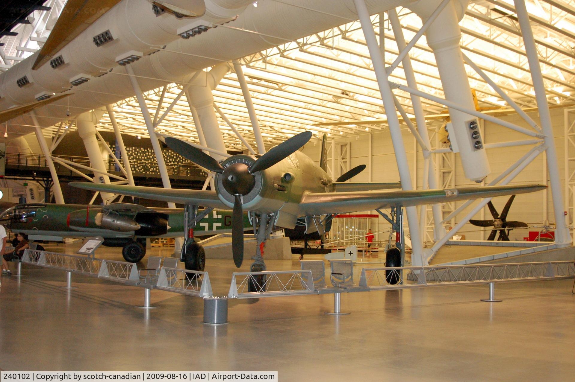 240102, 1944 Dornier Do-335A Pfeil C/N 240102, Dornier Do 335 A-0 Pfeil (Arrow) at the Steven F. Udvar-Hazy Center, Smithsonian National Air and Space Museum, Chantilly, VA