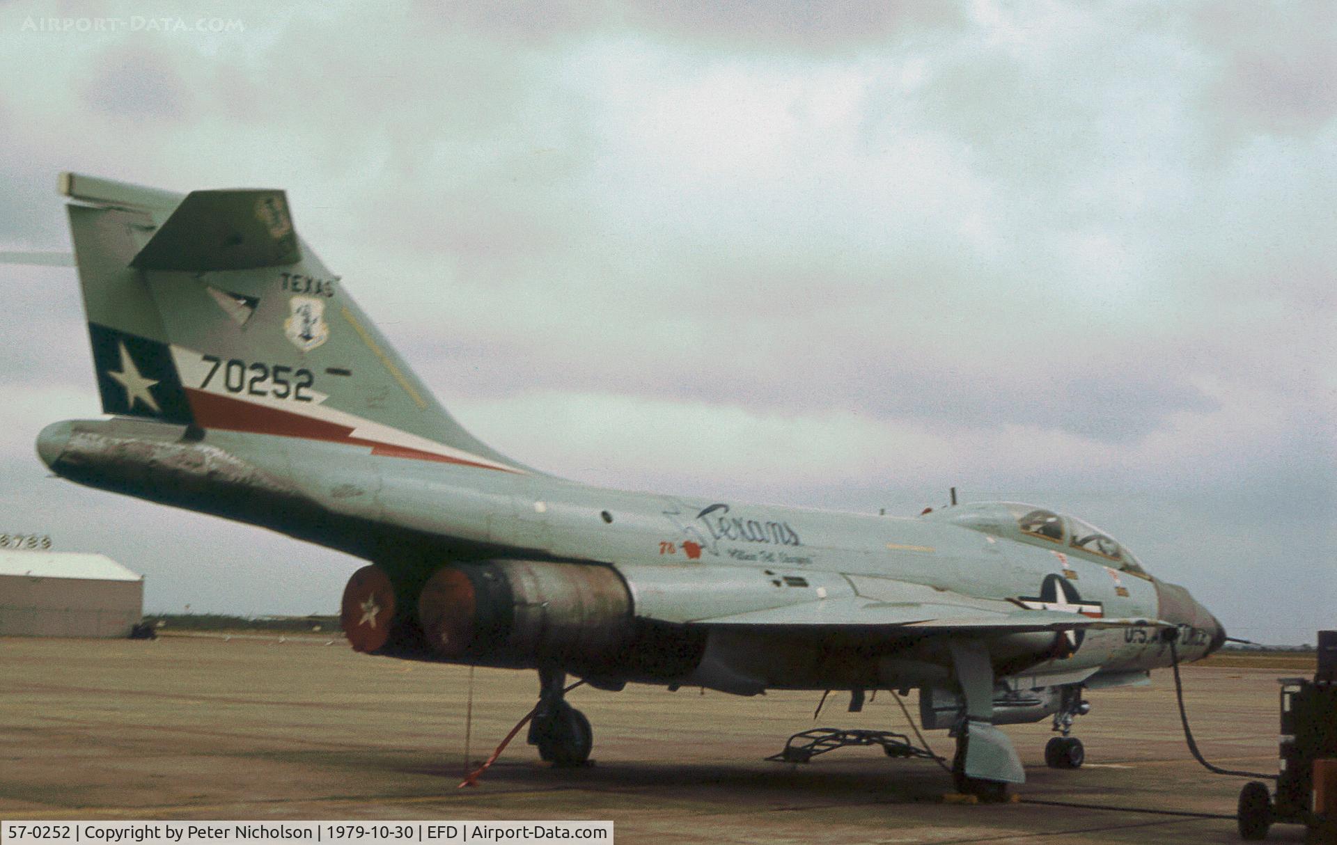 57-0252, McDonnell F-101B Voodoo C/N 430, Another view of this F-101B Voodoo of the 111st Fighter Interceptor Squadron at Ellington AFB in October 1979.