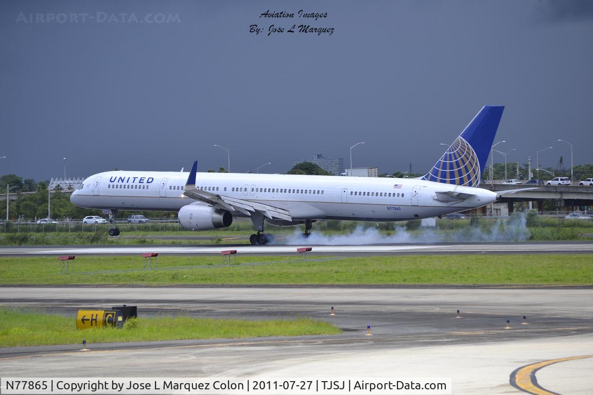 N77865, 2002 Boeing 757-33N C/N 32589, smoke landing
