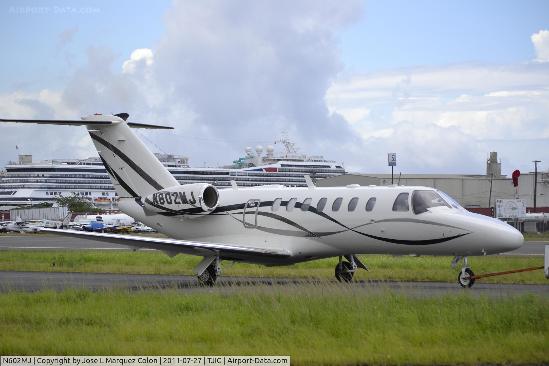 N602MJ, 2006 Cessna 525B CitationJet CJ3 C/N 525B0066, was moved to Million air hangar