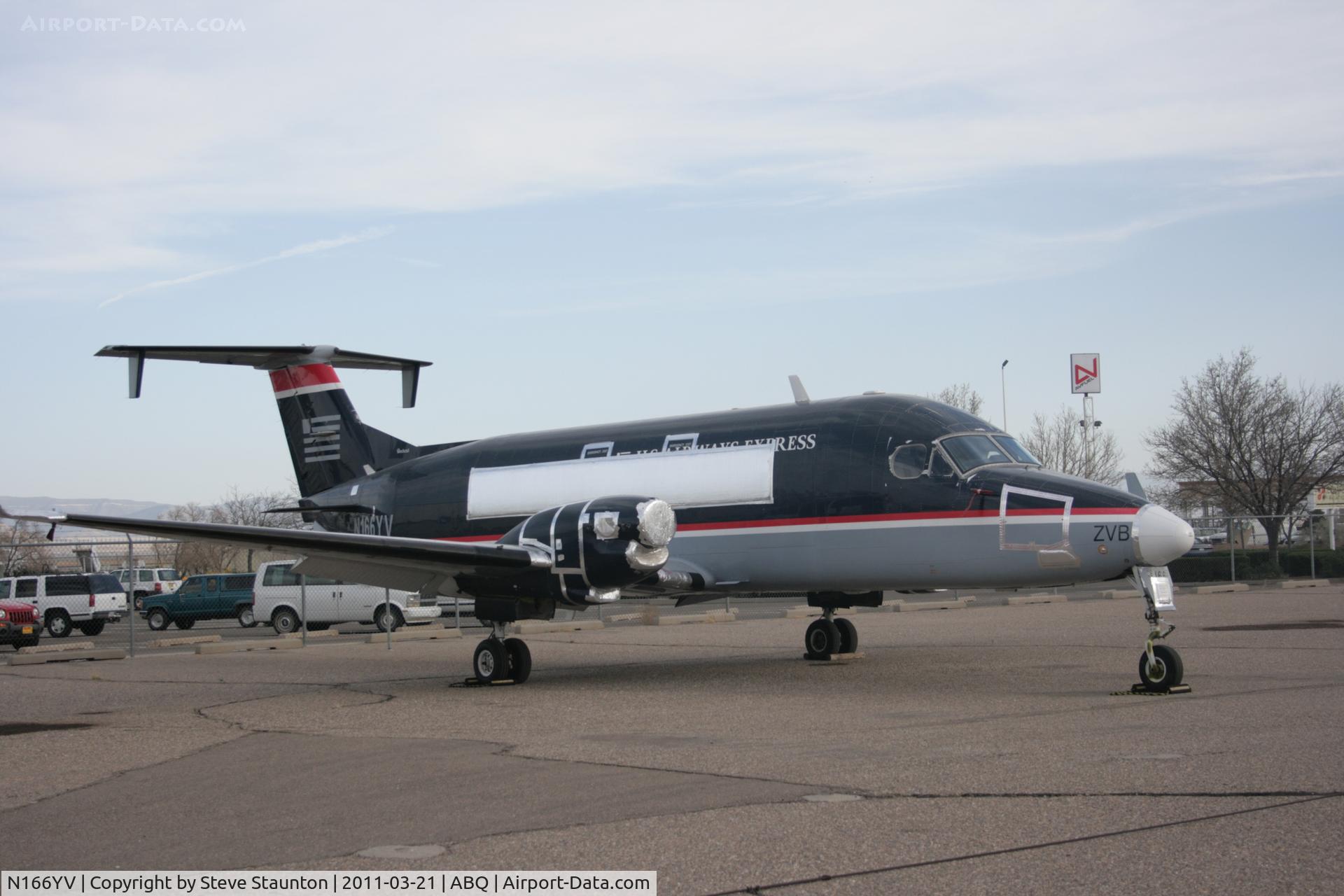 N166YV, 1995 Beech 1900D C/N UE-166, Taken at Alburquerque International Sunport Airport, New Mexico in March 2011 whilst on an Aeroprint Aviation tour