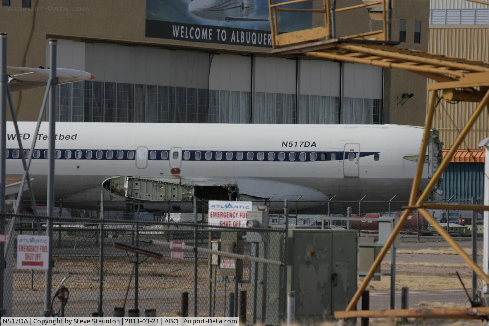 N517DA, 1978 Boeing 727-232 C/N 21433, Taken at Alburquerque International Sunport Airport, New Mexico in March 2011 whilst on an Aeroprint Aviation tour