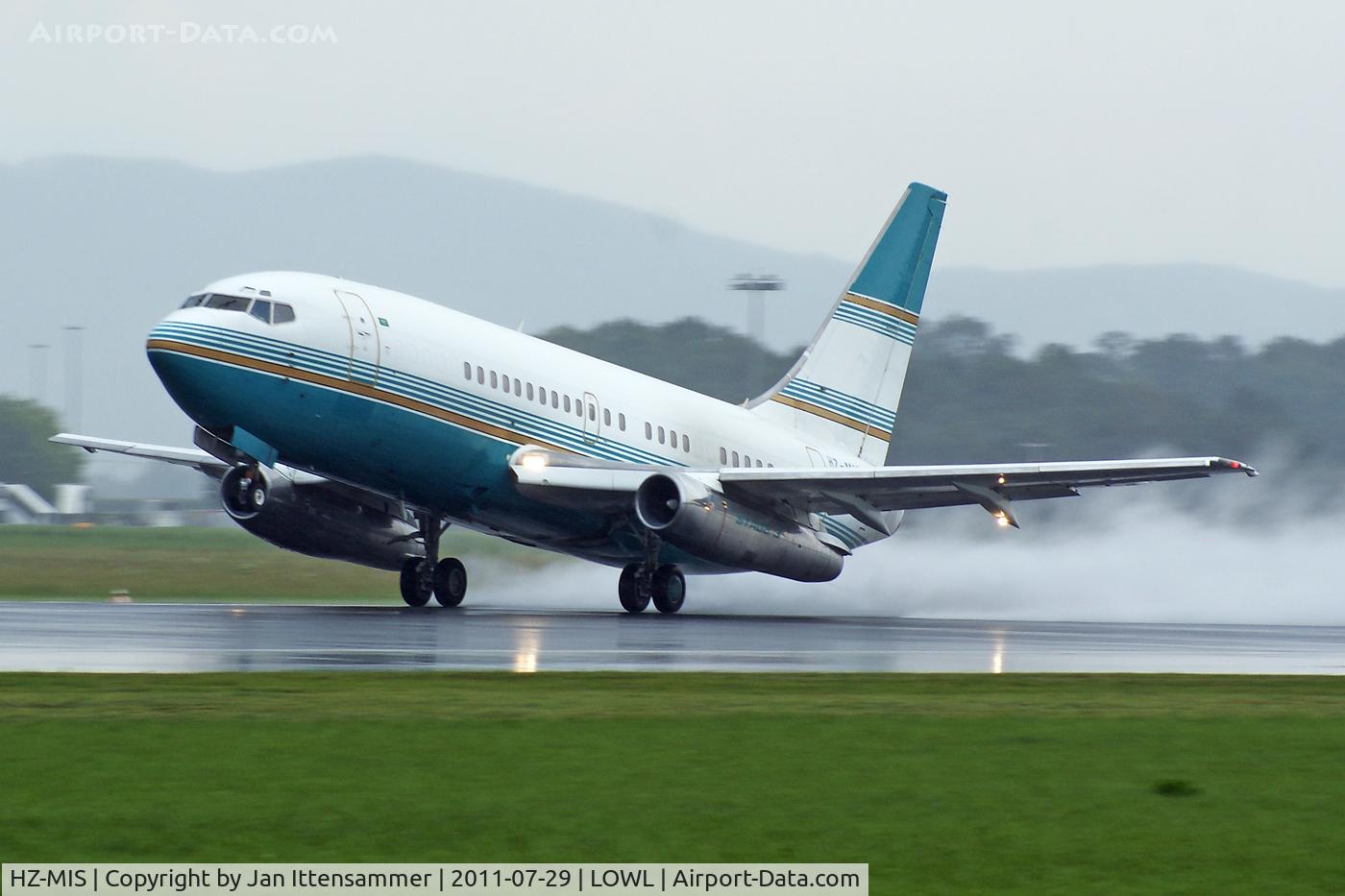 HZ-MIS, 1981 Boeing 737-2K5 C/N 22600/816, HZ-MIS @ LOWL