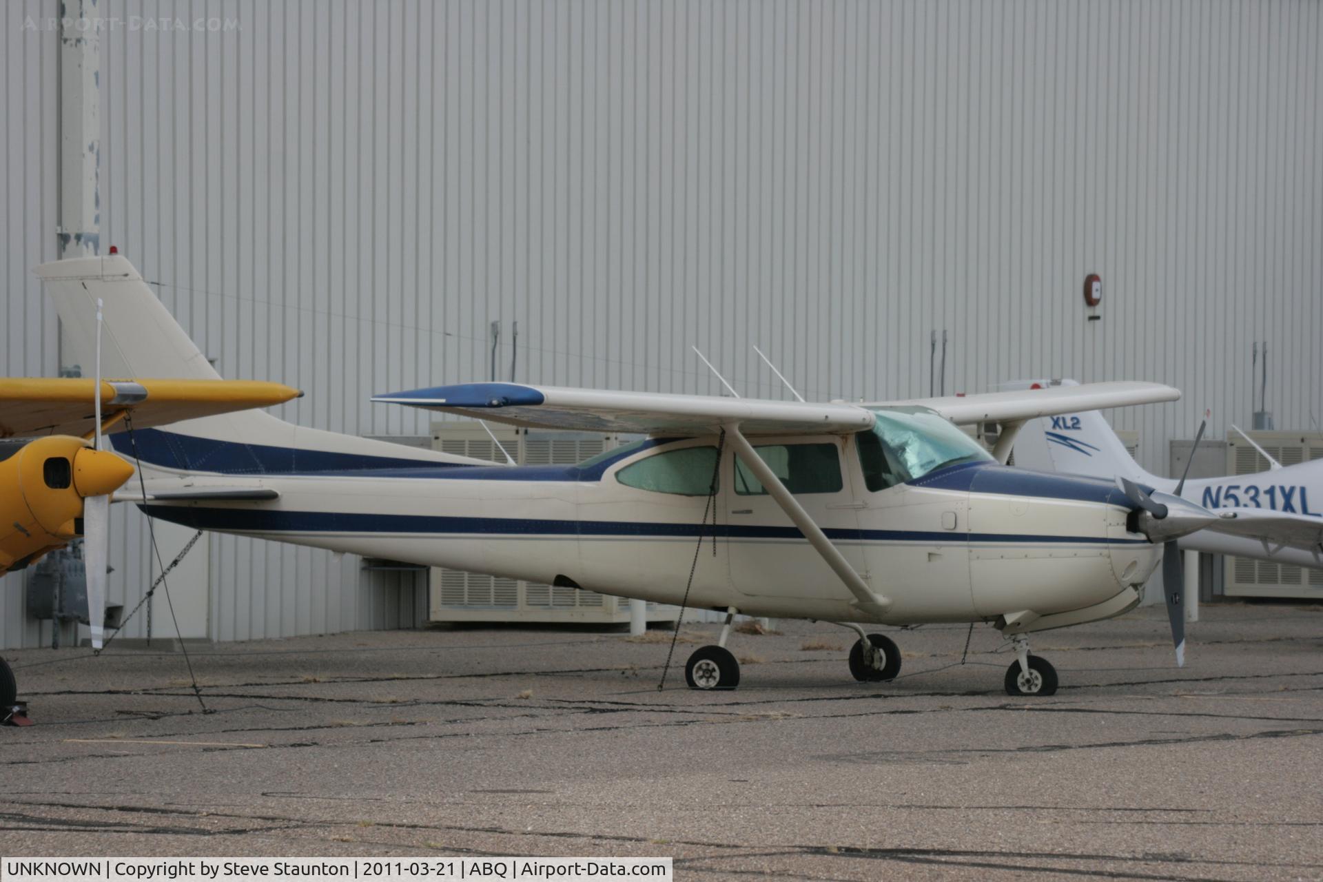 UNKNOWN, Miscellaneous Various C/N unknown, Taken at Alburquerque International Sunport Airport, New Mexico in March 2011 whilst on an Aeroprint Aviation tour - unknown Cessna F172