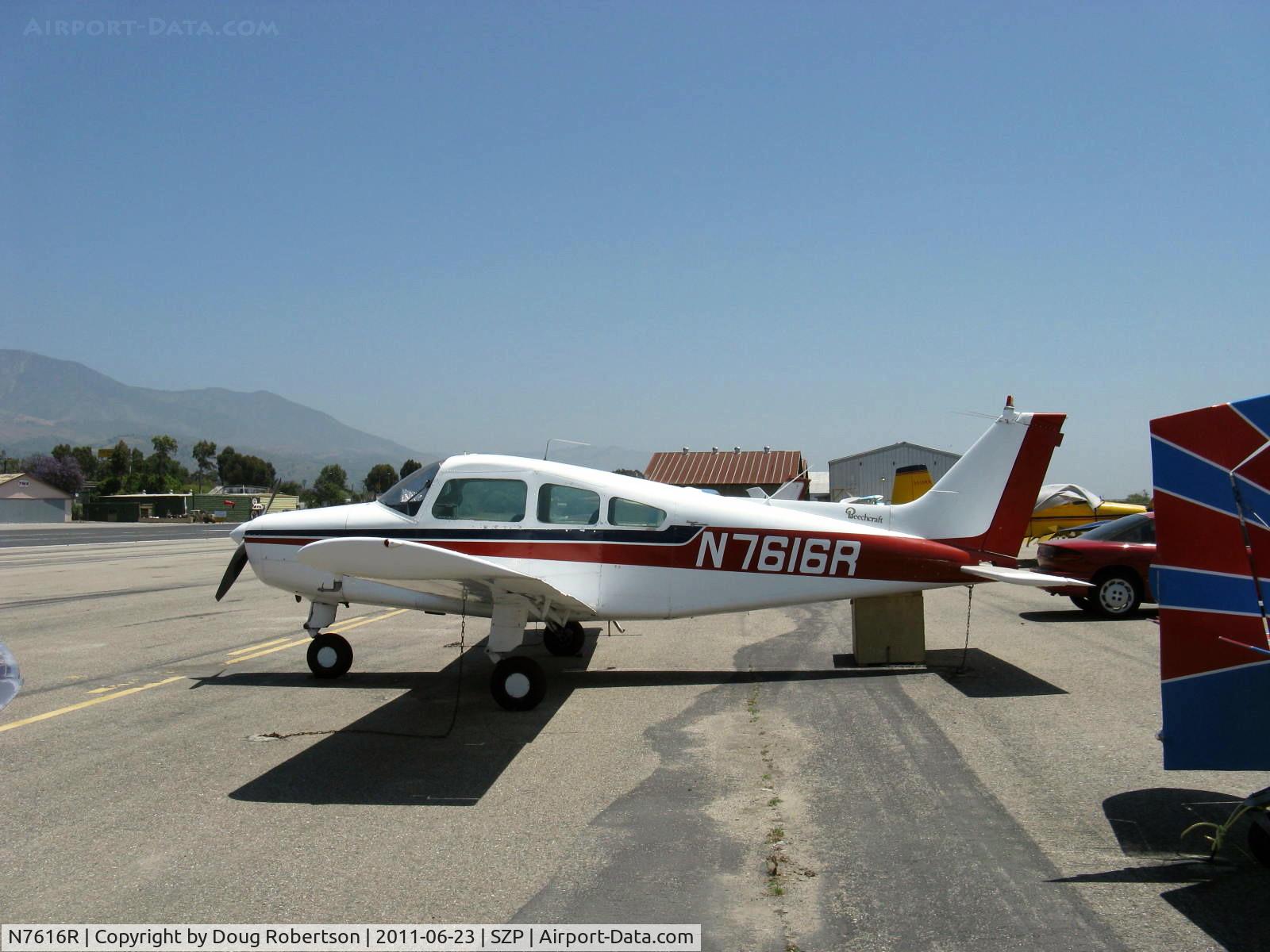 N7616R, 1969 Beech B23 Musketeer C/N M-1239, 1969 Beech B23 MUSKETEER CUSTOM III, Lycoming O&VO-360 180 Hp
