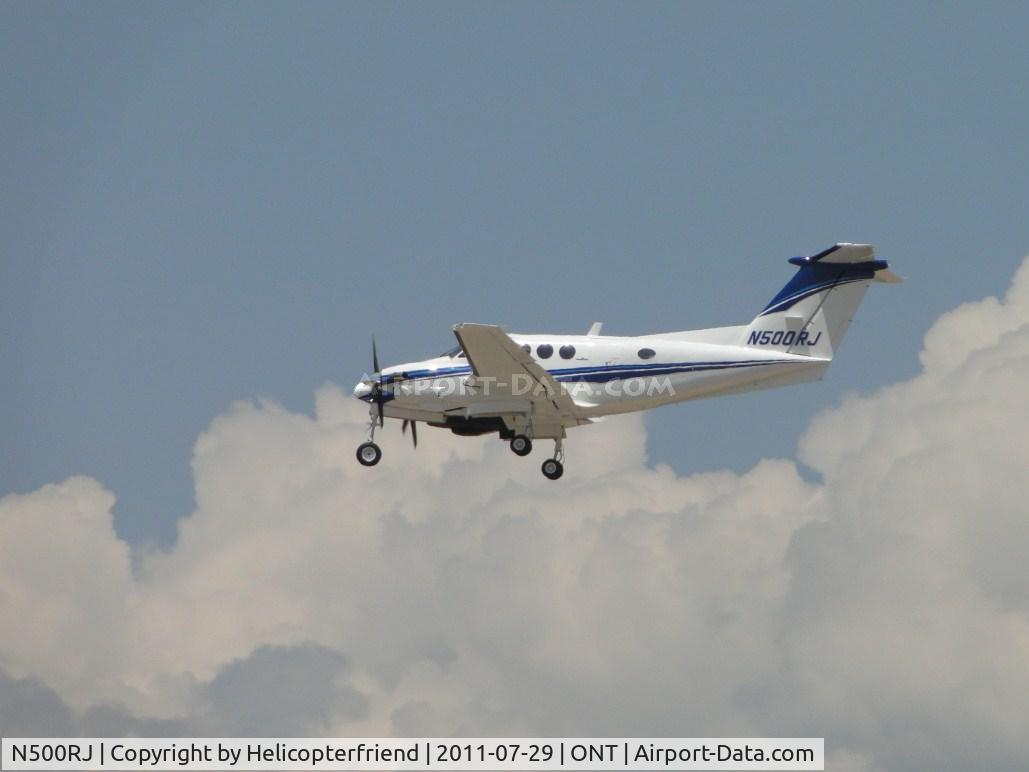 N500RJ, 1981 Beech F90 King Air C/N LA-127, High approach for runway 26R