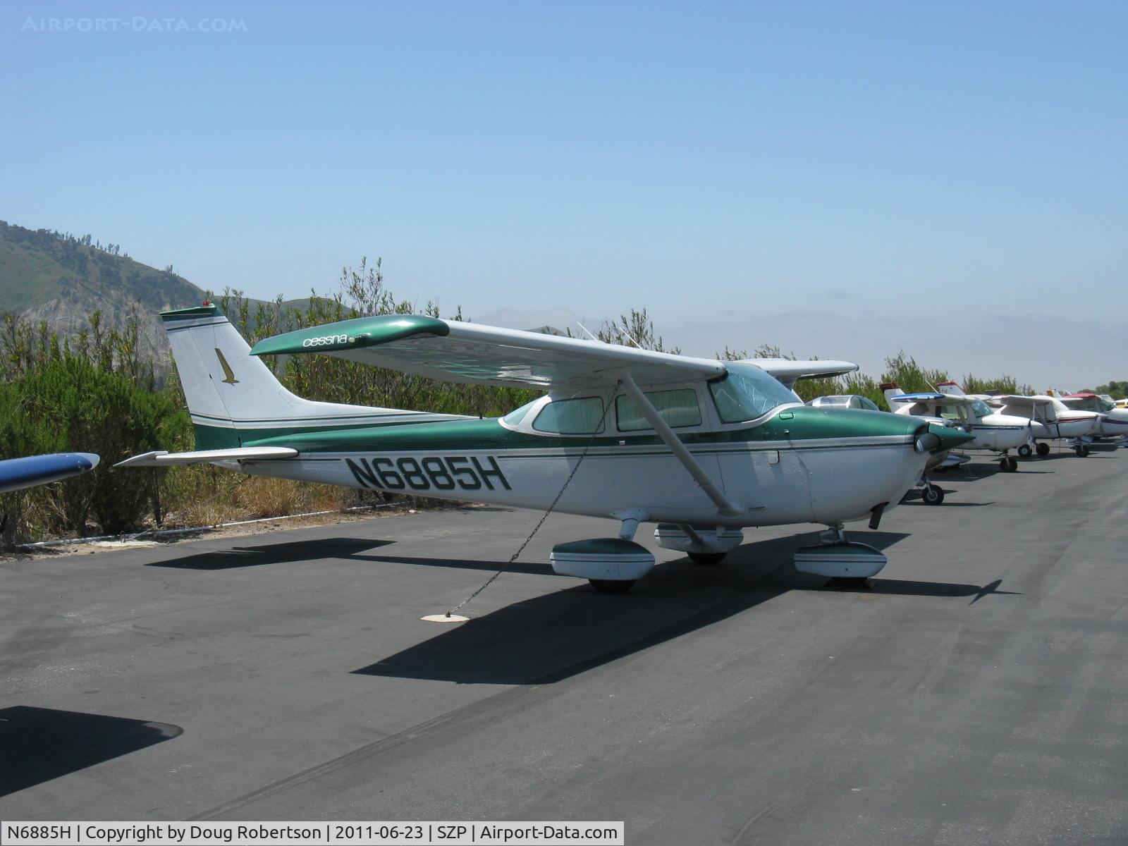 N6885H, 1975 Cessna 172M C/N 17265626, 1975 Cessna 172M SKYHAWK, Lycoming O-320-E2D 150 Hp