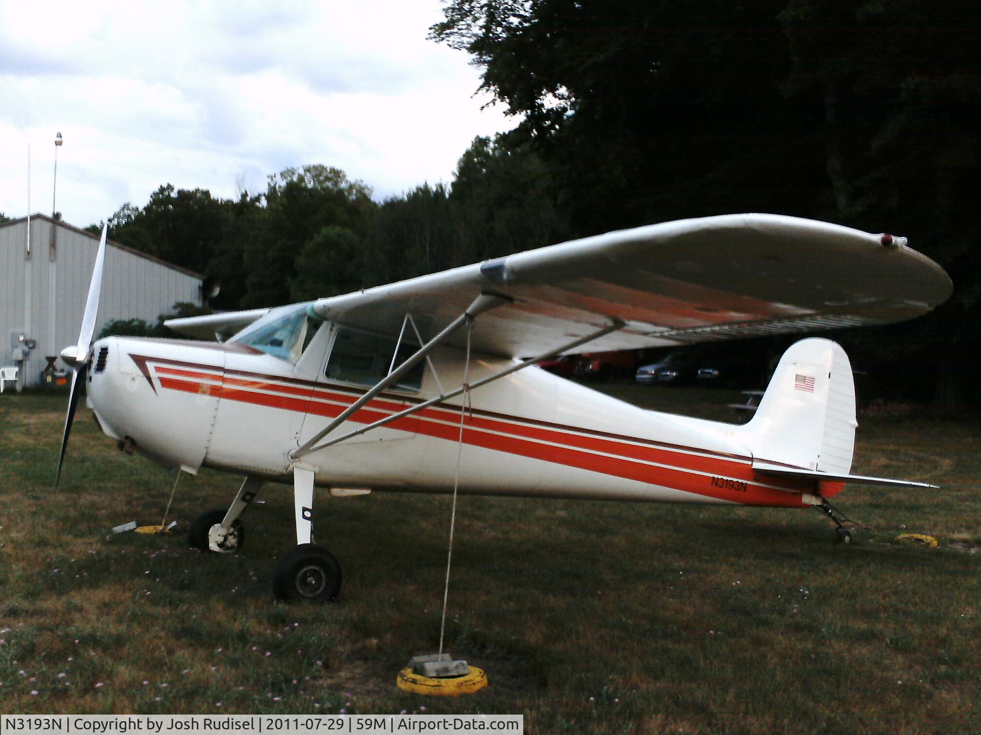 N3193N, 1947 Cessna 120 C/N 13451, Came into Torchport late evening.