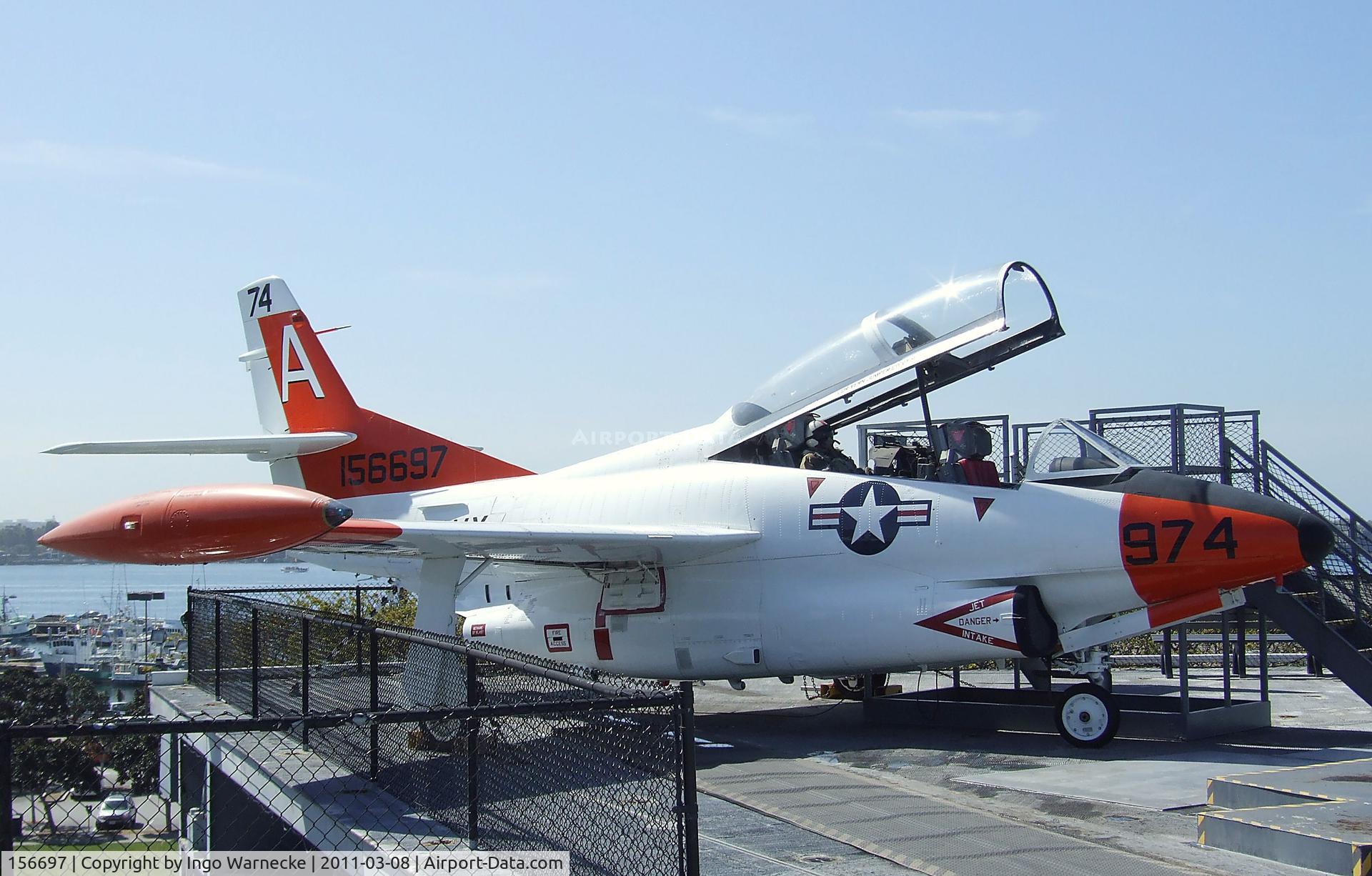 156697, North American T-2C Buckeye C/N 318-12, North American T-2C Buckeye on the flight deck of the USS Midway Museum, San Diego CA
