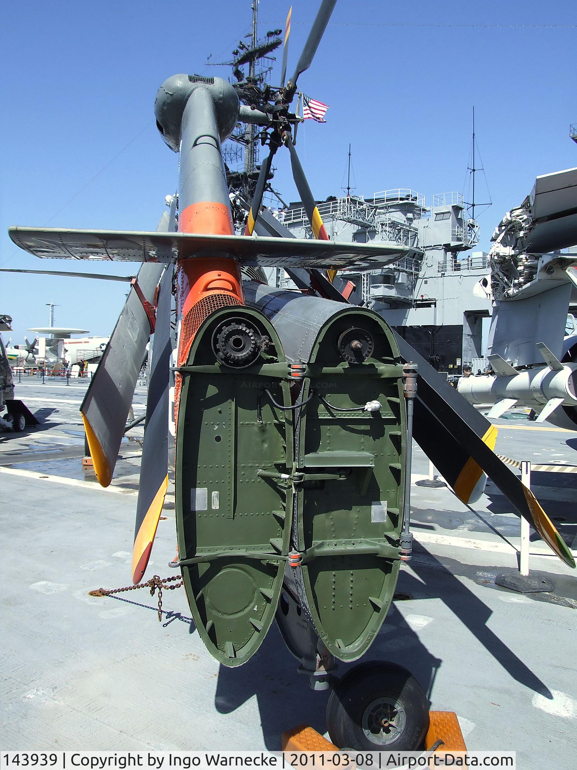 143939, Sikorsky HSS-1 Seabat C/N 58-709, Sikorsky HSS-1 Seabat on the flight deck of the USS Midway Museum, San Diego CA