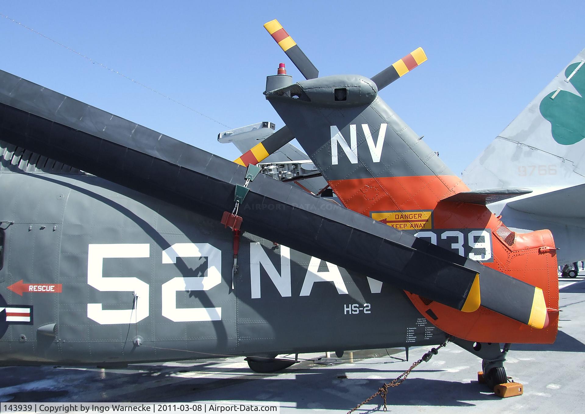 143939, Sikorsky HSS-1 Seabat C/N 58-709, Sikorsky HSS-1 Seabat on the flight deck of the USS Midway Museum, San Diego CA