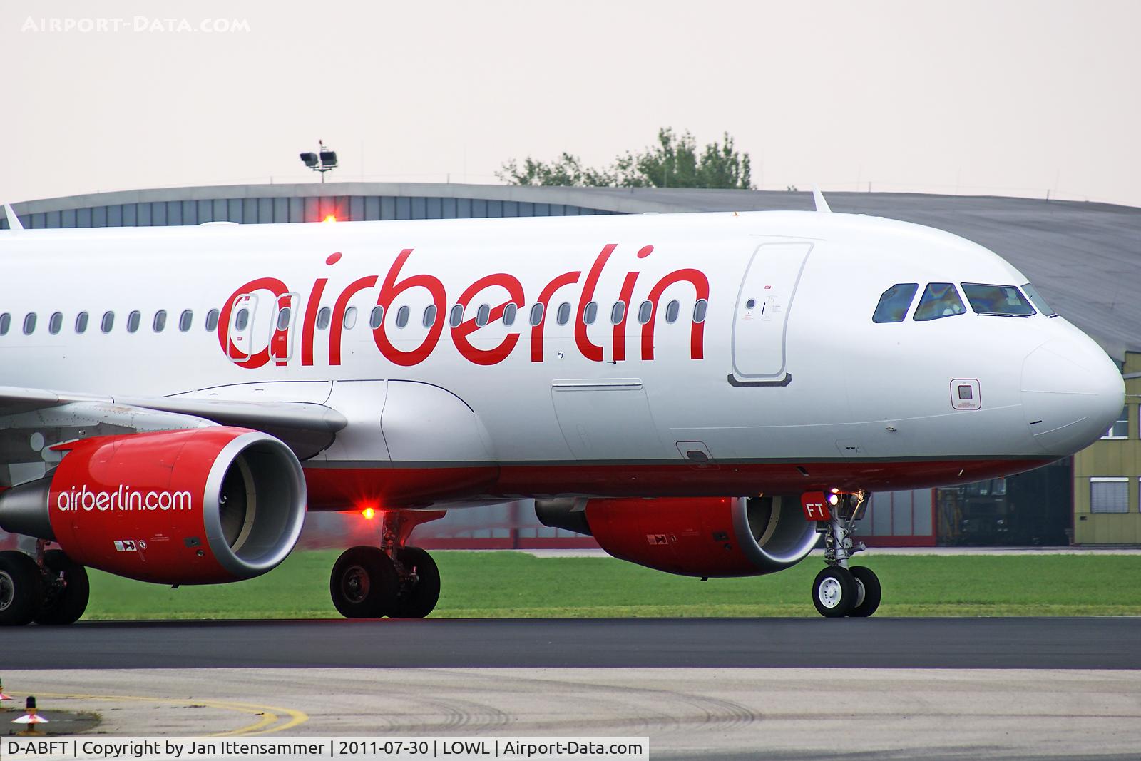 D-ABFT, 2011 Airbus A320-214 C/N 4674, D-ABFT @ LOWL