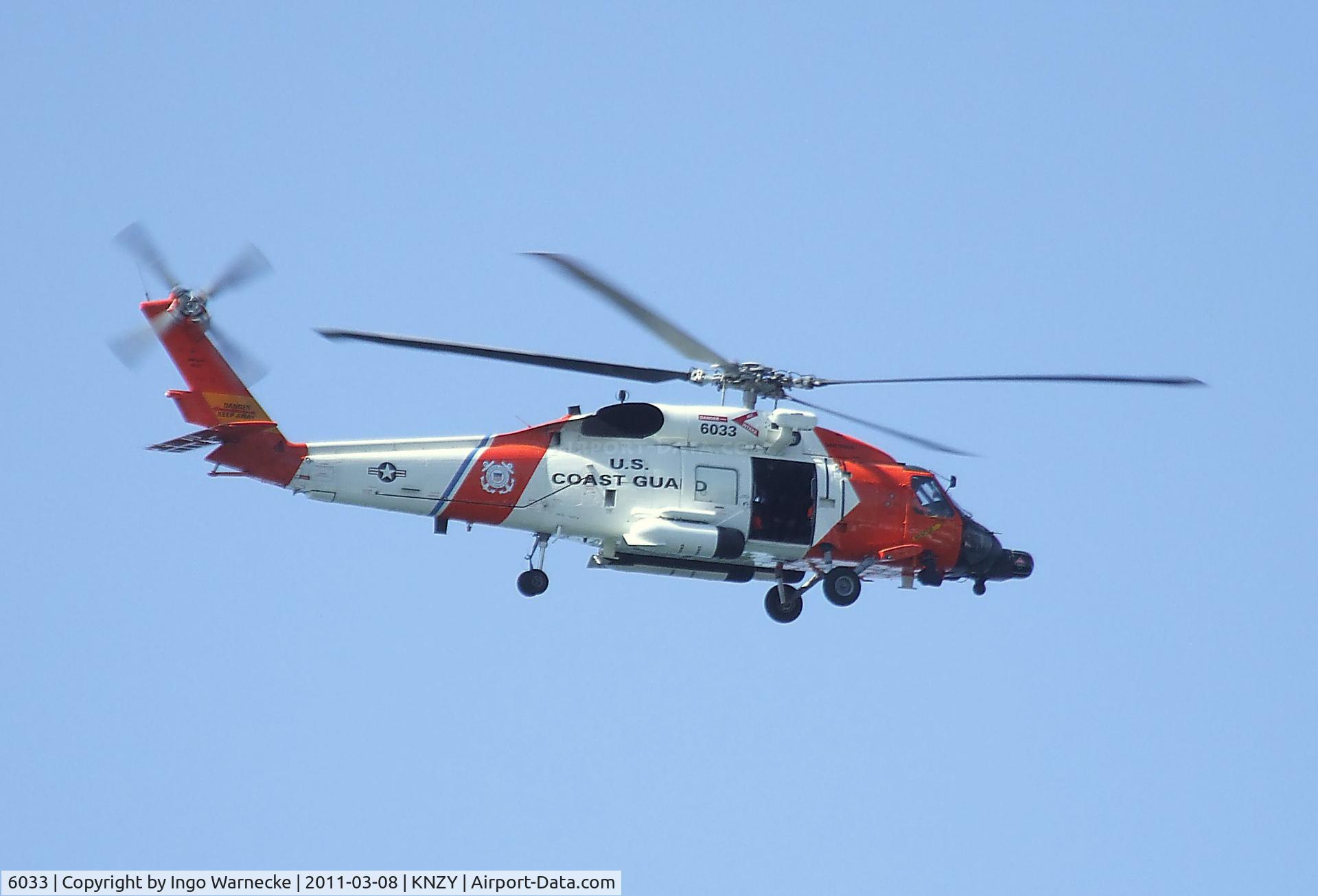 6033, Sikorsky HH-60J Jayhawk C/N 70.1954, Sikorsky HH-60J Jayhawk of the USCG seen from the USS Midway in San Diego