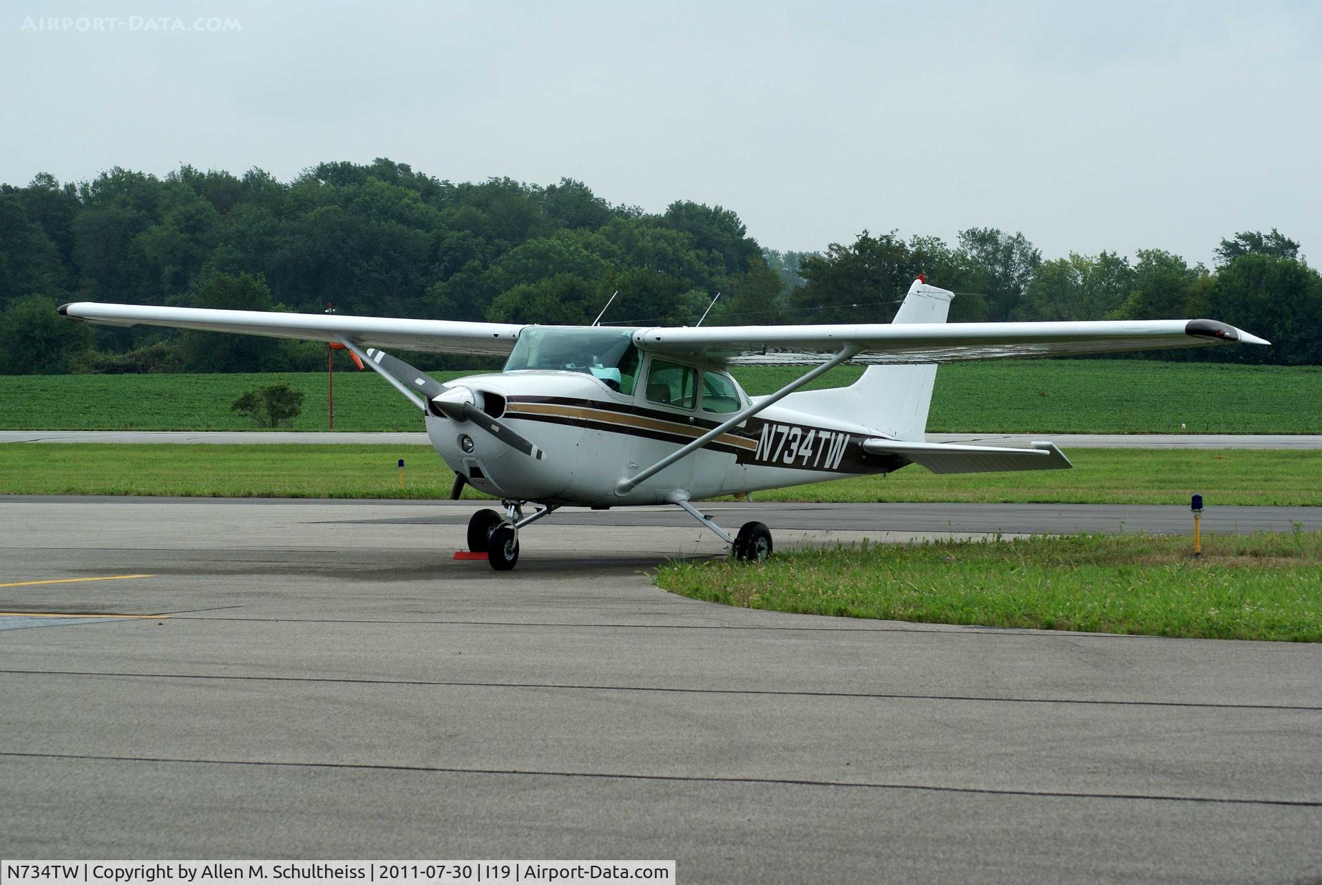 N734TW, 1977 Cessna 172N C/N 17269110, 1977 Cessna 172N