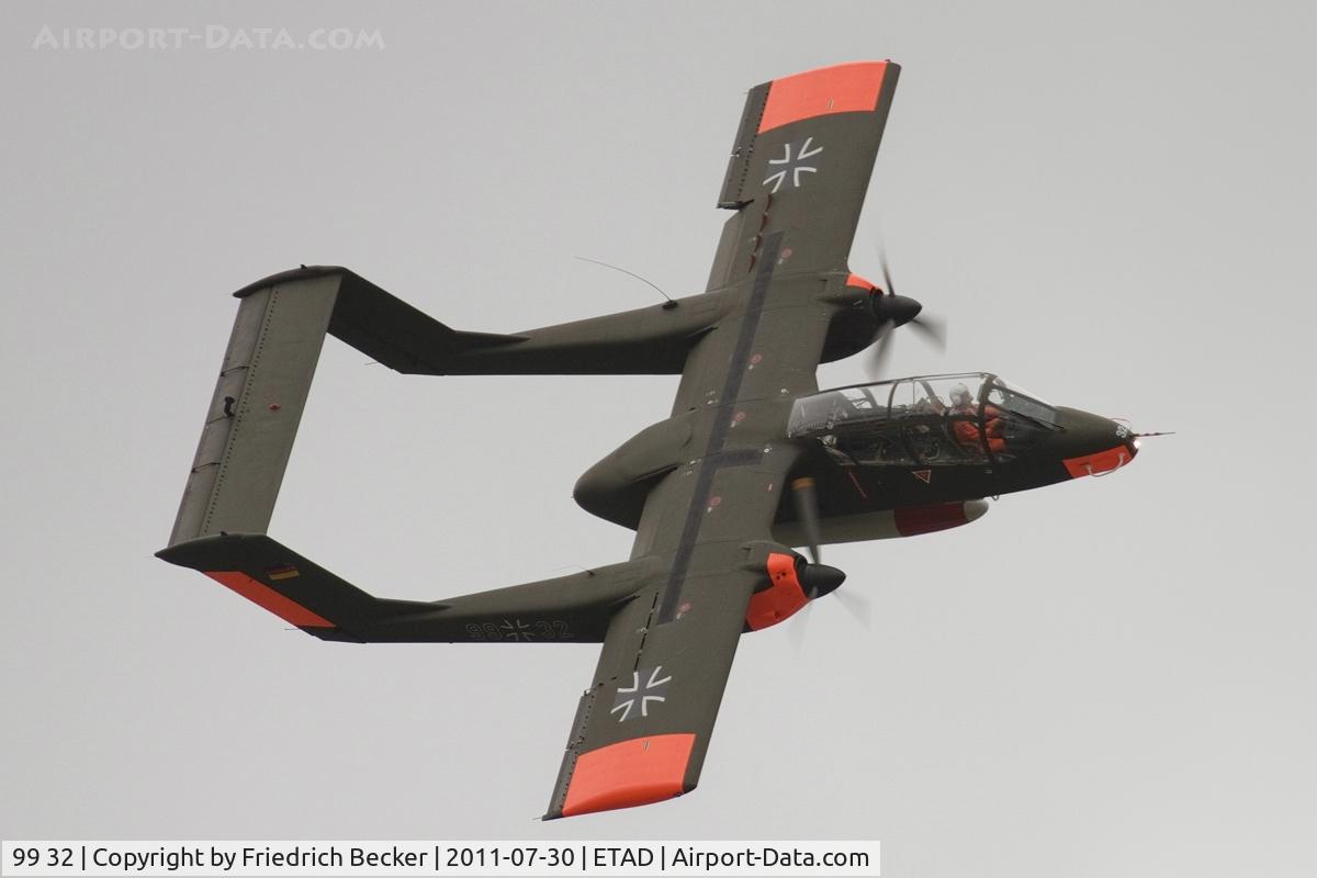 99 32, 1971 North American OV-10B Bronco C/N 338-17, flying display during the Spangdahlem Open House 2011