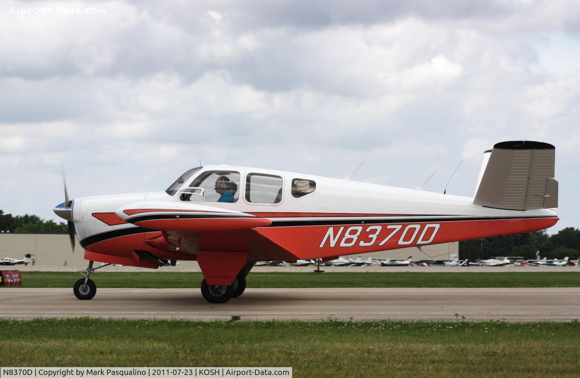 N8370D, 1958 Beech J35 Bonanza C/N D-5463, Beech J35