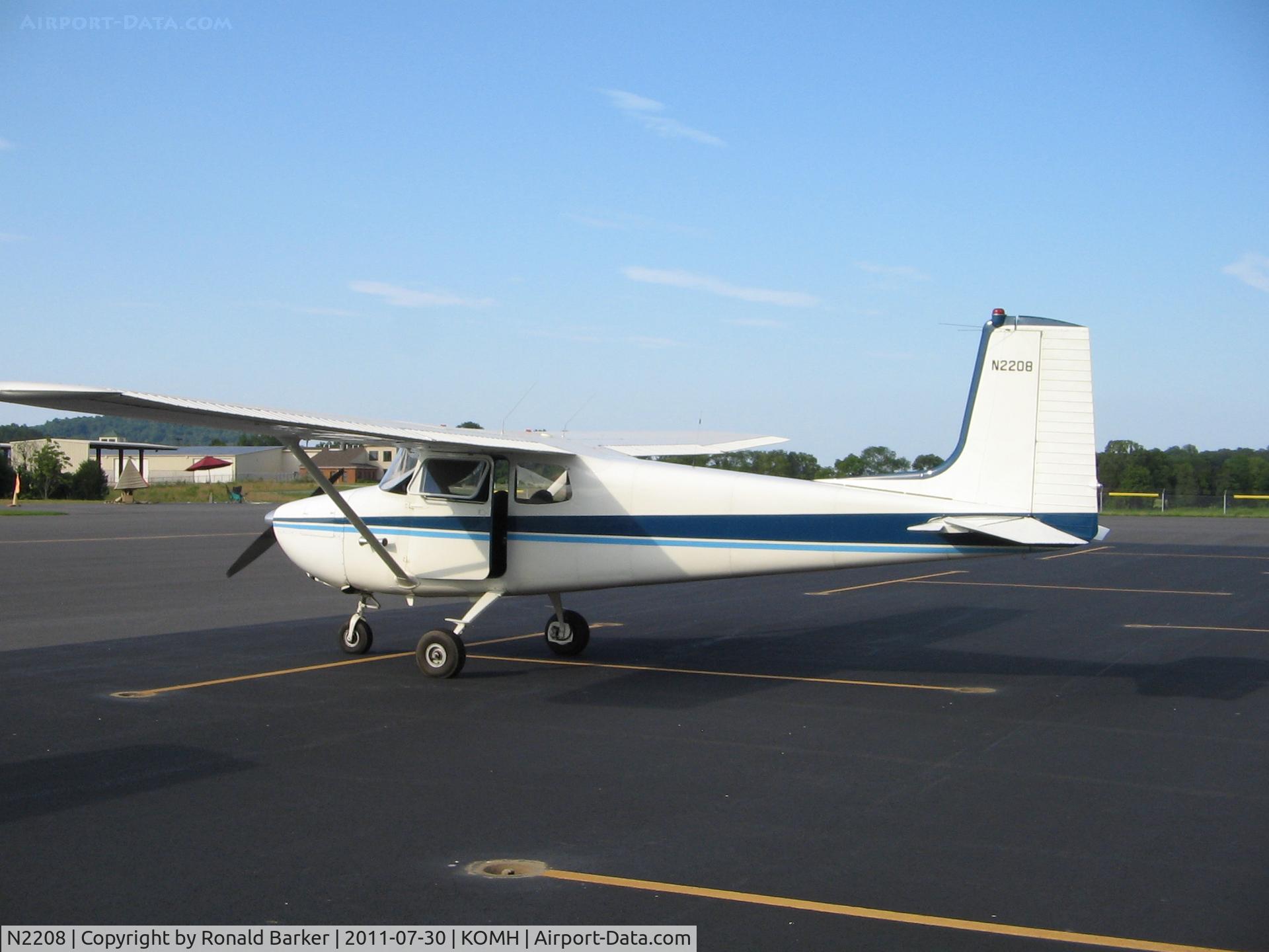 N2208, 1956 Cessna 172 C/N 29503, Orange
