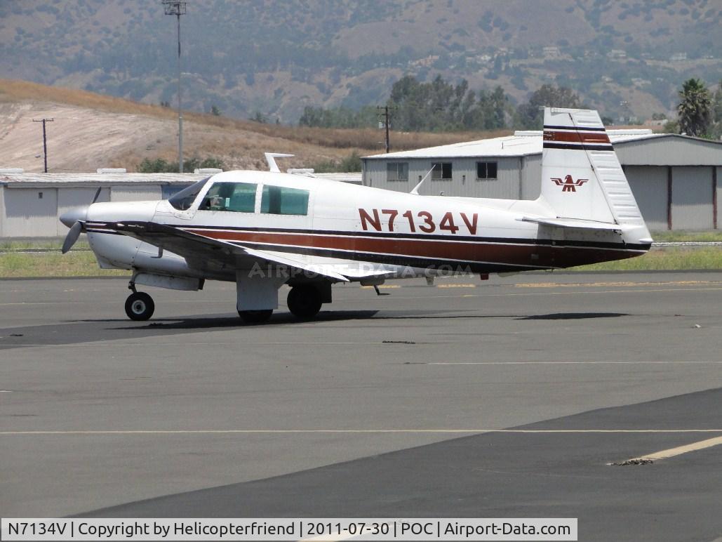 N7134V, 1974 Mooney M20C Ranger C/N 20-0035, Parked in transient parking