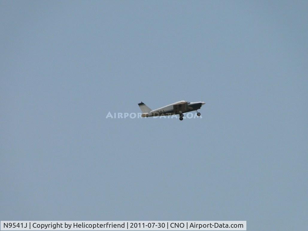 N9541J, Cessna A188B C/N 18803819T, Taking off from runway 26R