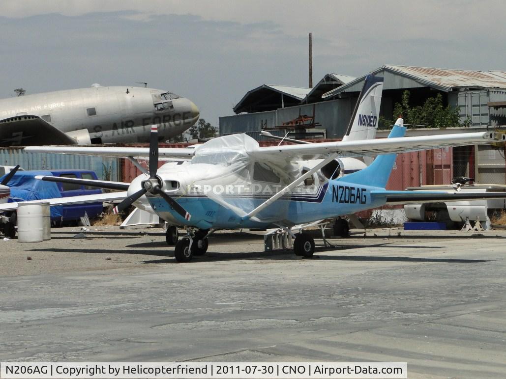 N206AG, Cessna TU206G Turbo Stationair C/N U20606928, Getting ready to be painted