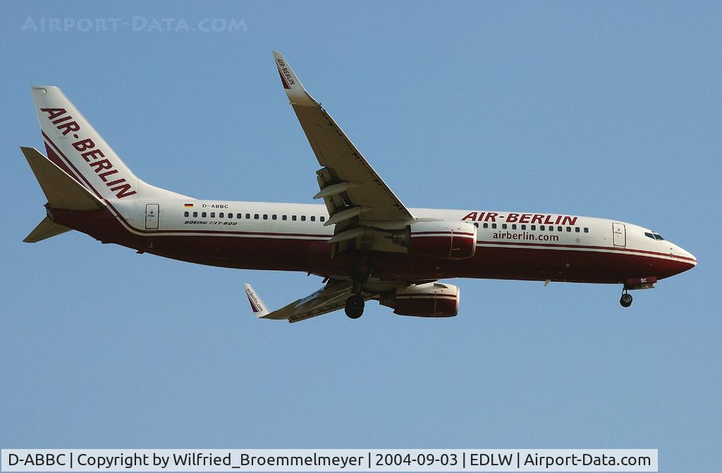 D-ABBC, 2001 Boeing 737-86J C/N 32625, AIR BERLIN / On approach to Runway 24.