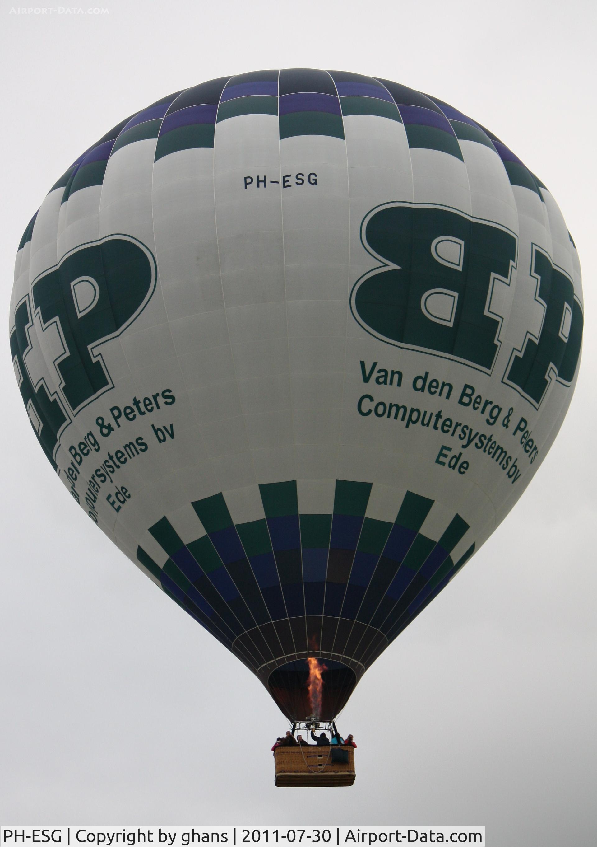 PH-ESG, Lindstrand LBL 210A C/N 963, van den Berg en Peters