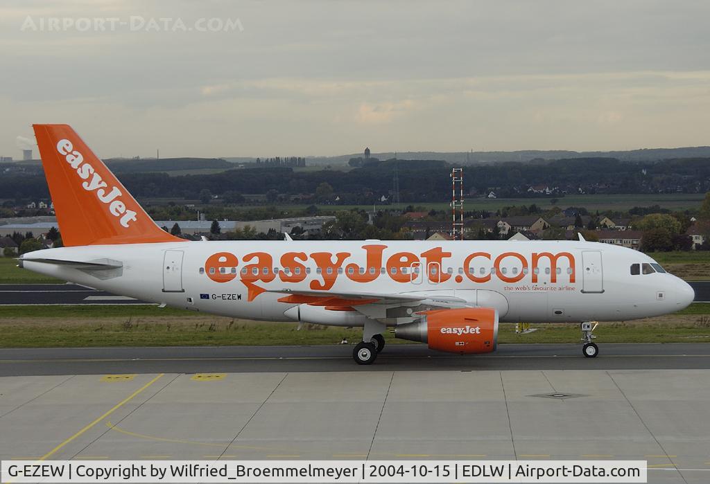 G-EZEW, 2004 Airbus A319-111 C/N 2300, easyJet / Taxiing on Apron.
