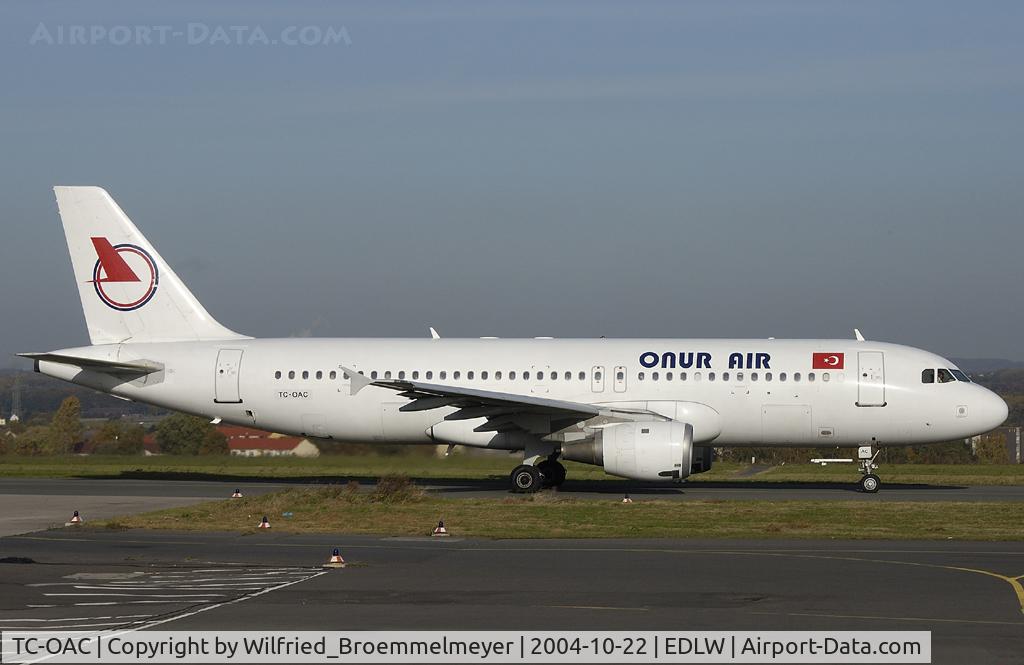 TC-OAC, 1992 Airbus A320-212 C/N 313, ONUR AIR / Taxiing out to Runway 24.