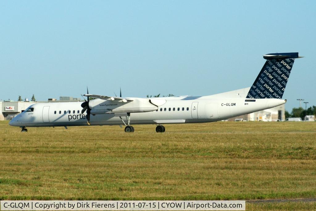 C-GLQM, 2009 De Havilland Canada DHC-8-402Q Dash 8 C/N 4252, Departing Ottawa on rwy 25.