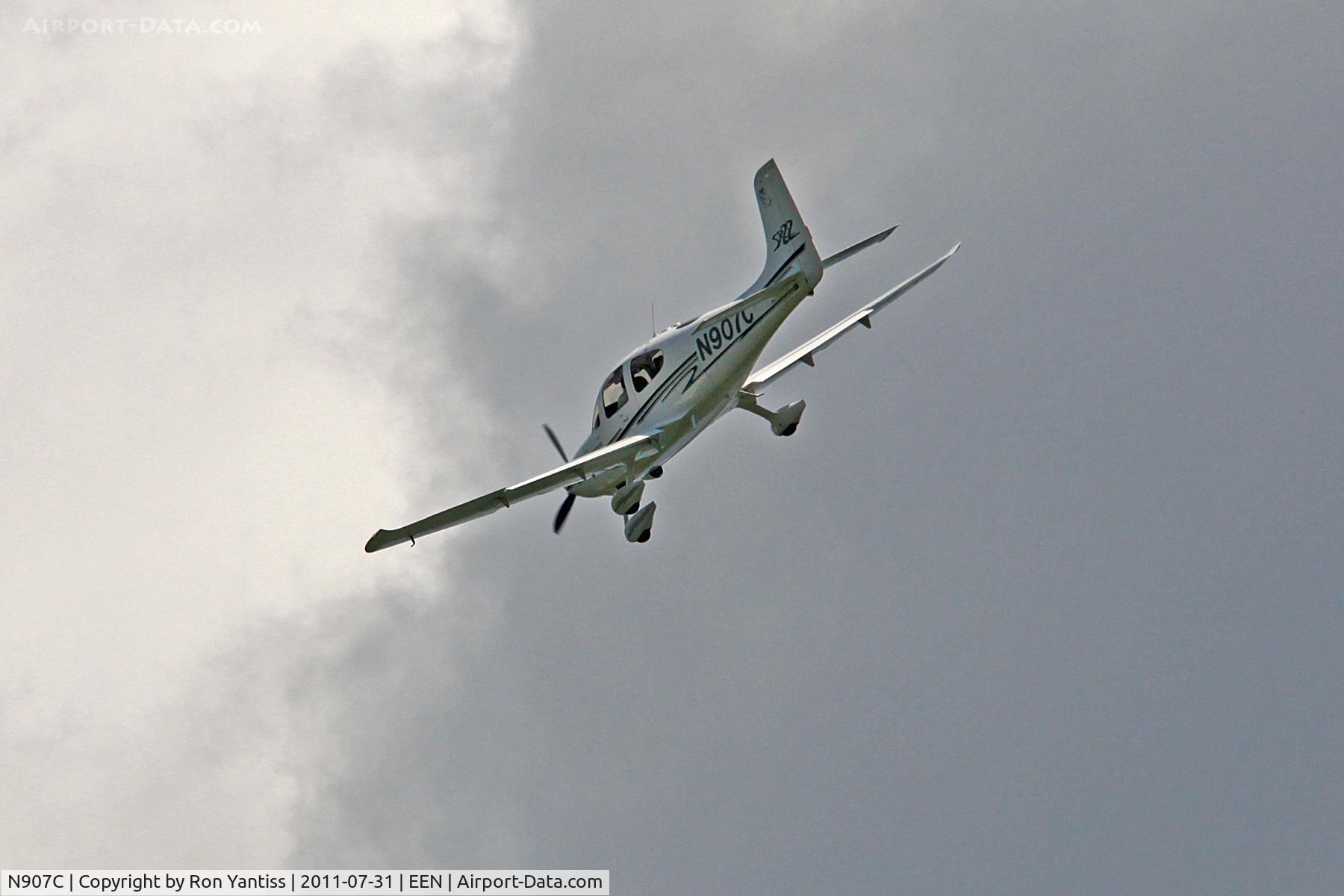 N907C, 2002 Cirrus SR22 C/N 0385, 45 turn downwind on approach to runway 02, Keene, NH