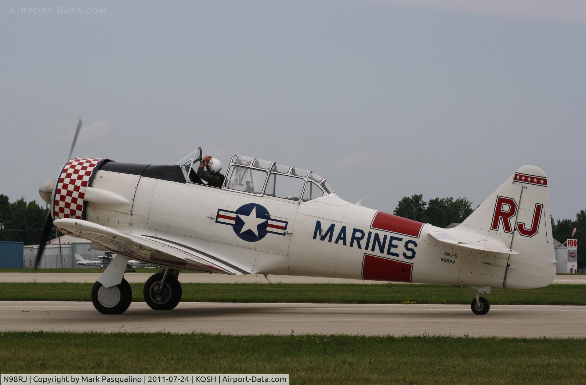N98RJ, 1944 North American SNJ-5C Texan Texan C/N 88-17960, North American SNJ-5C