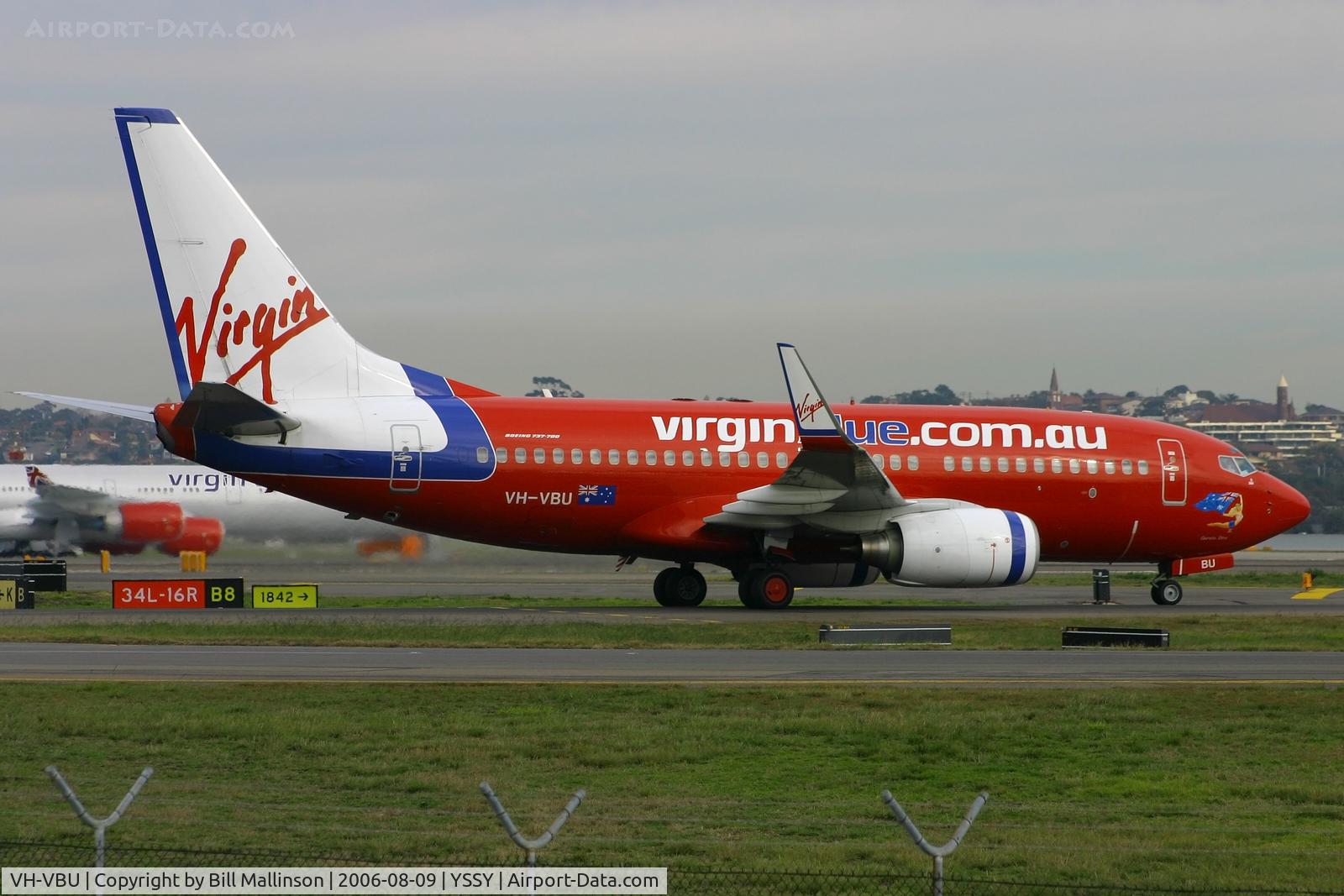 VH-VBU, 2003 Boeing 737-76Q C/N 30288, taxi to terminal after arriving on 34R