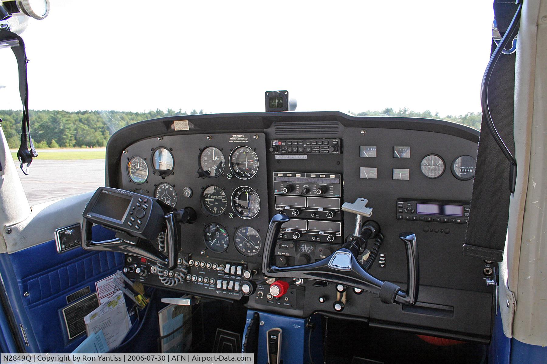 N2849Q, 1971 Cessna 172L C/N 17259849, Flight controls for 172L Skyhawk