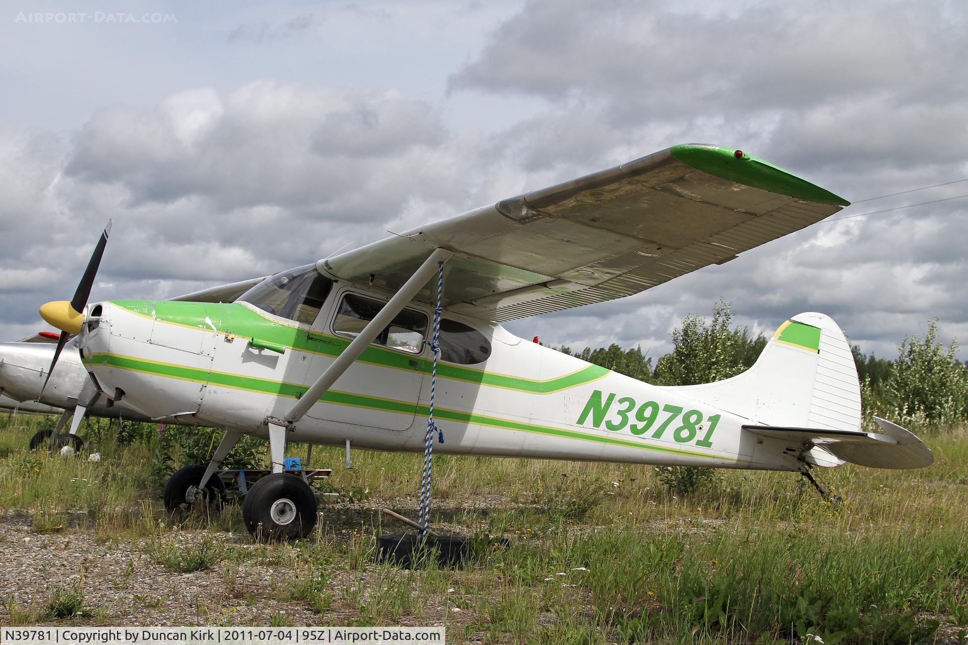 N39781, Cessna 170B C/N 25723, Santa hangs just down the road!!