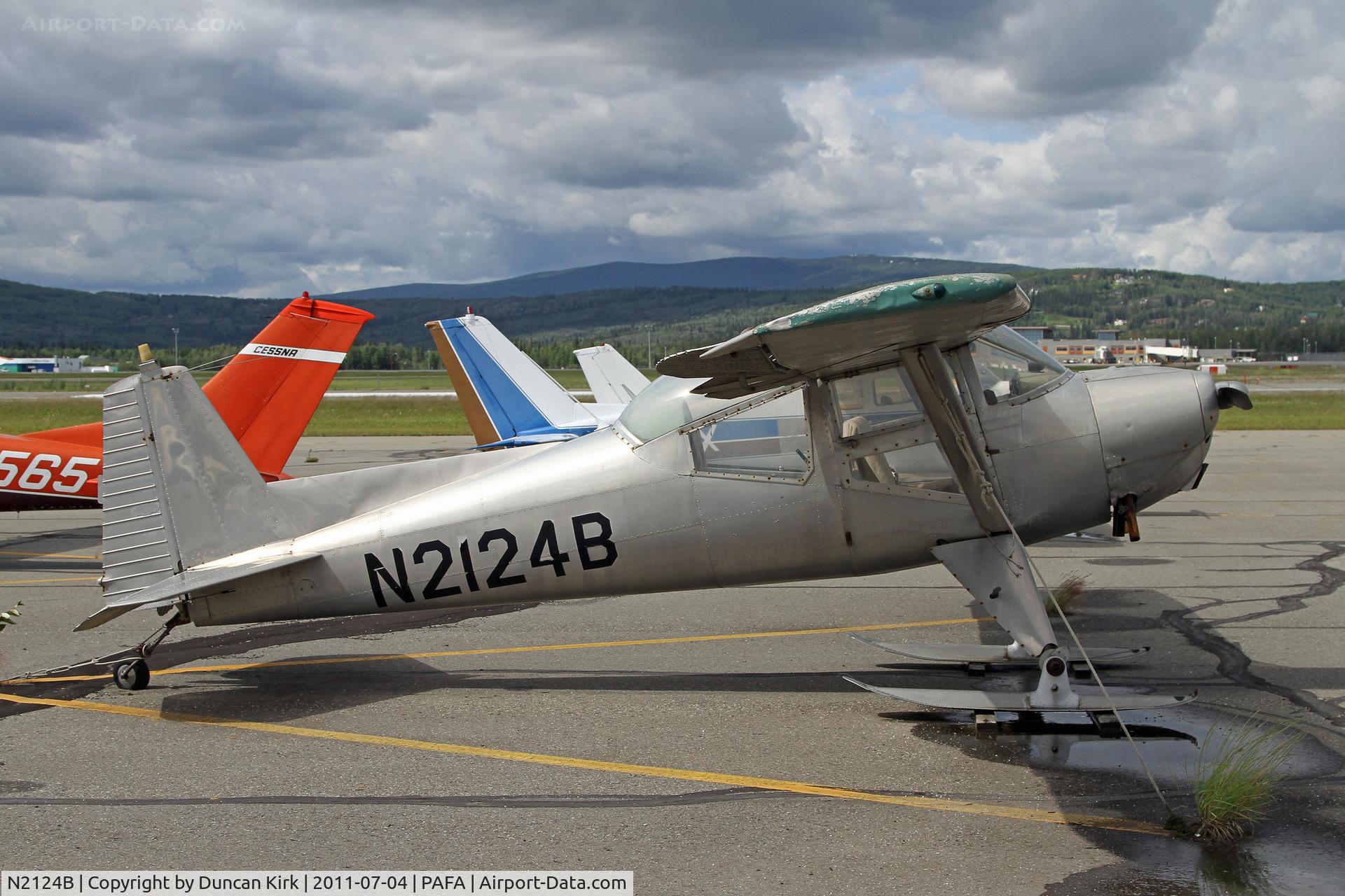 N2124B, 1949 Luscombe T-8F Silvaire C/N 6551, A Luscombe on skis?  Sweet!!!