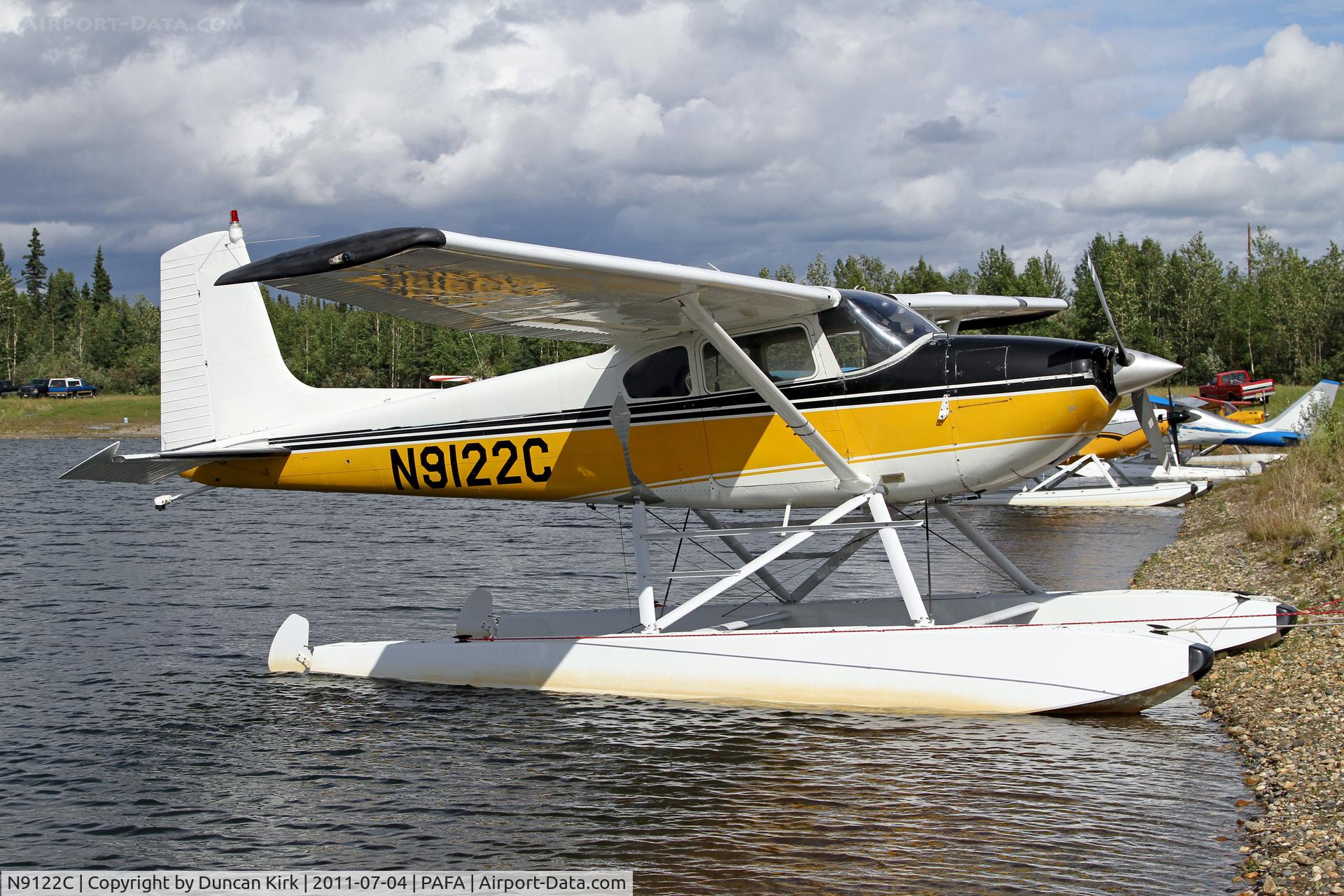 N9122C, 1954 Cessna 180 C/N 31221, You can't help but snap all of these floatplanes in such great light!