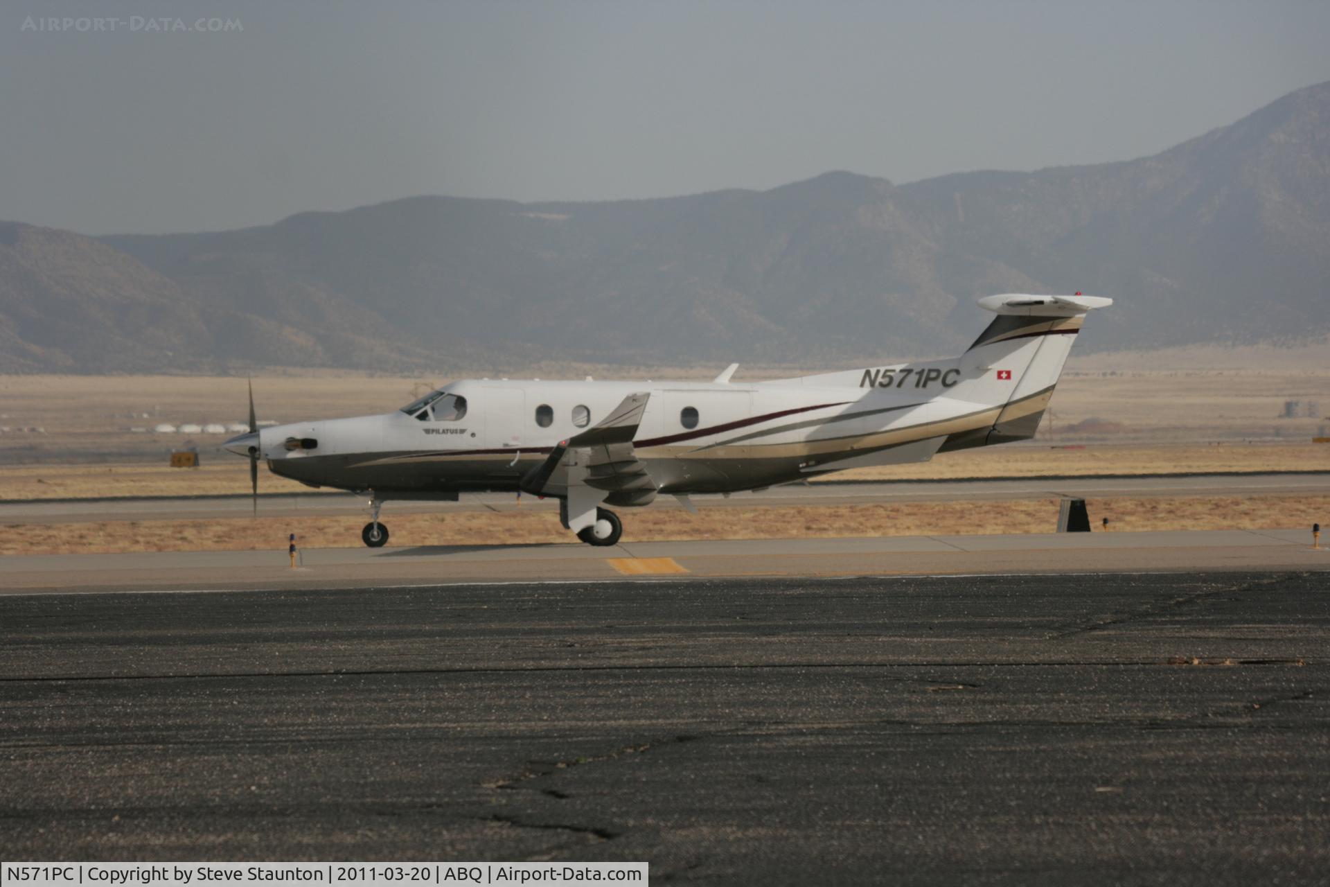 N571PC, 2004 Pilatus PC-12/45 C/N 571, Taken at Alburquerque International Sunport Airport, New Mexico in March 2011 whilst on an Aeroprint Aviation tour