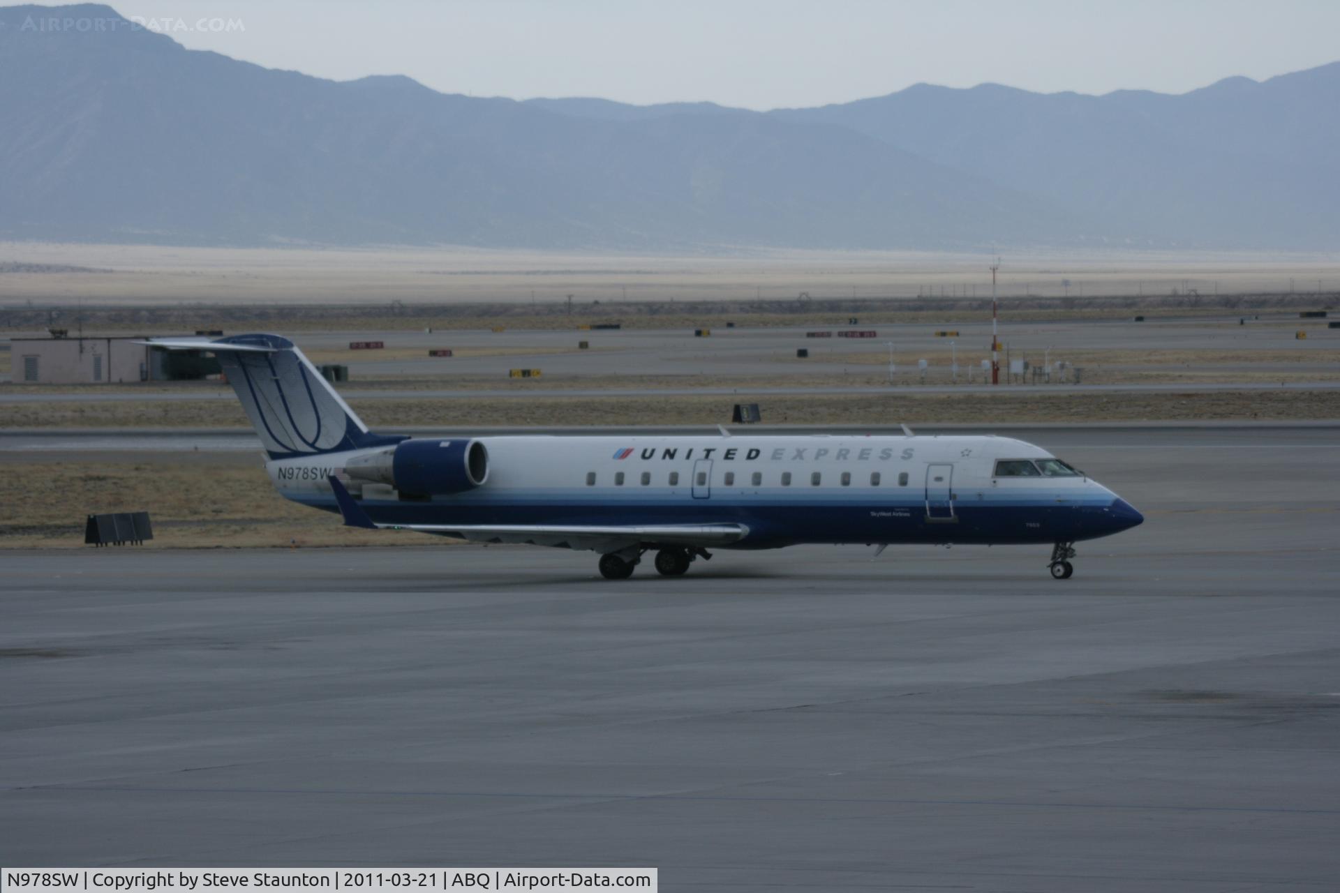 N978SW, 2004 Bombardier CRJ-200ER (CL-600-2B19) C/N 7953, Taken at Alburquerque International Sunport Airport, New Mexico in March 2011 whilst on an Aeroprint Aviation tour