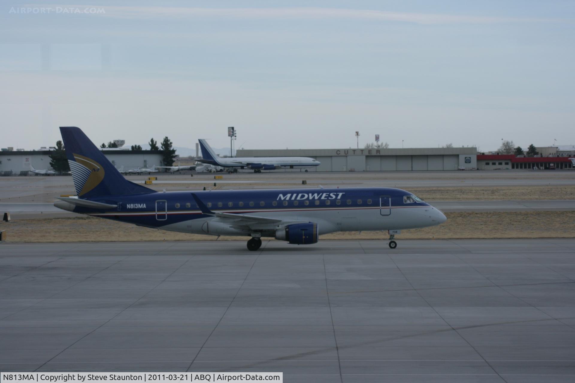 N813MA, 2004 Embraer 170SU (ERJ-170-100SU) C/N 17000031, Taken at Alburquerque International Sunport Airport, New Mexico in March 2011 whilst on an Aeroprint Aviation tour