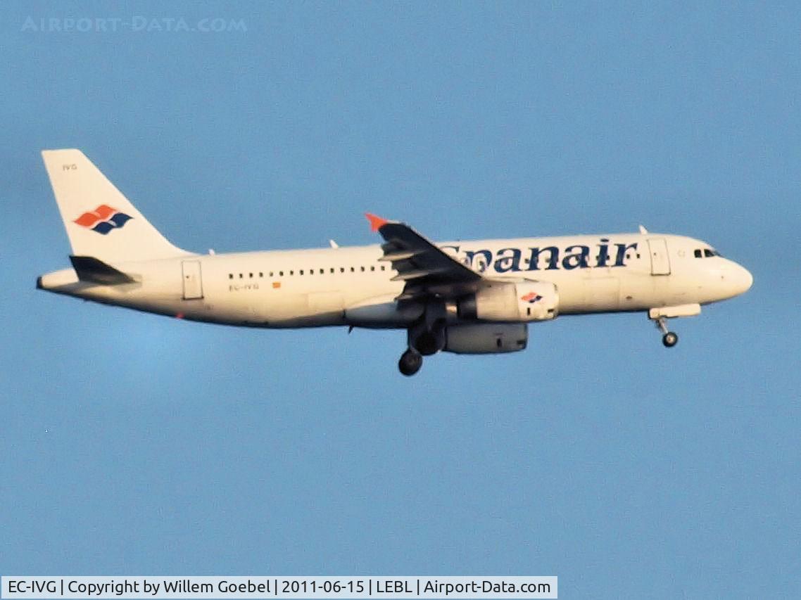 EC-IVG, 2004 Airbus A320-232 C/N 2168, Prepare for landing on Barcelona Airport