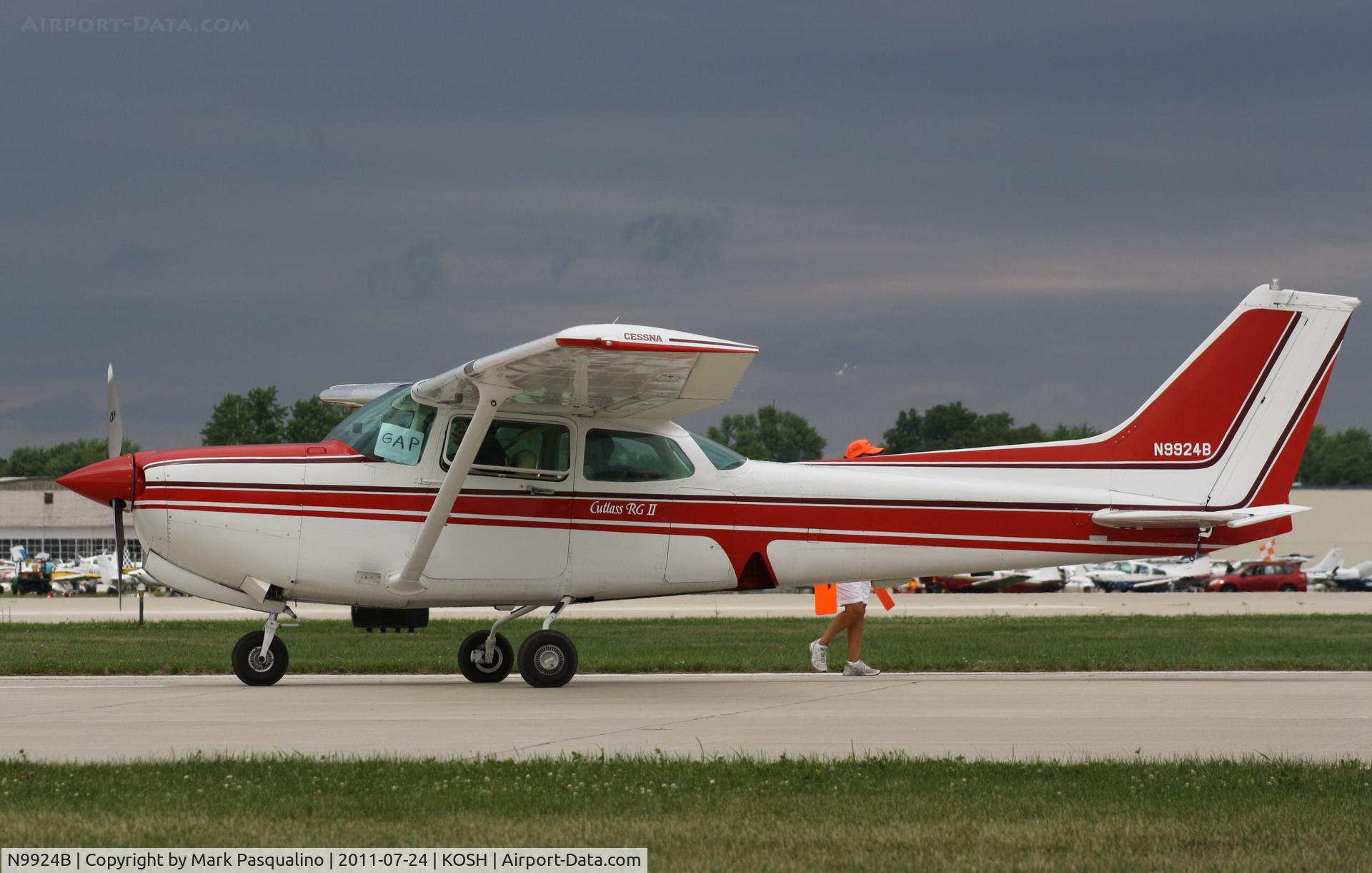 N9924B, 1982 Cessna 172RG Cutlass RG C/N 172RG1082, Cessna 172RG