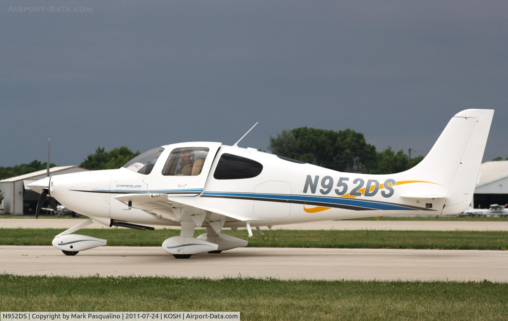 N952DS, 2000 Cirrus SR20 C/N 1102, Cirrus SR20