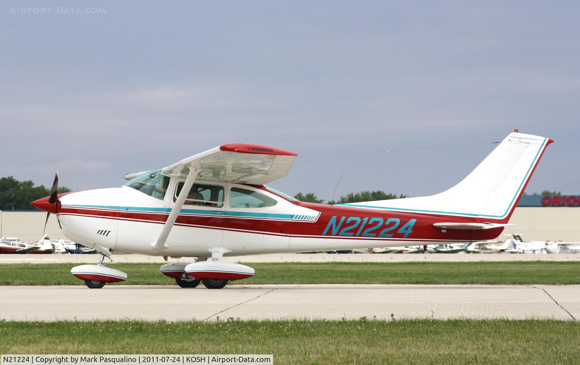 N21224, 1972 Cessna 182P Skylane C/N 18261499, Cessna 182P