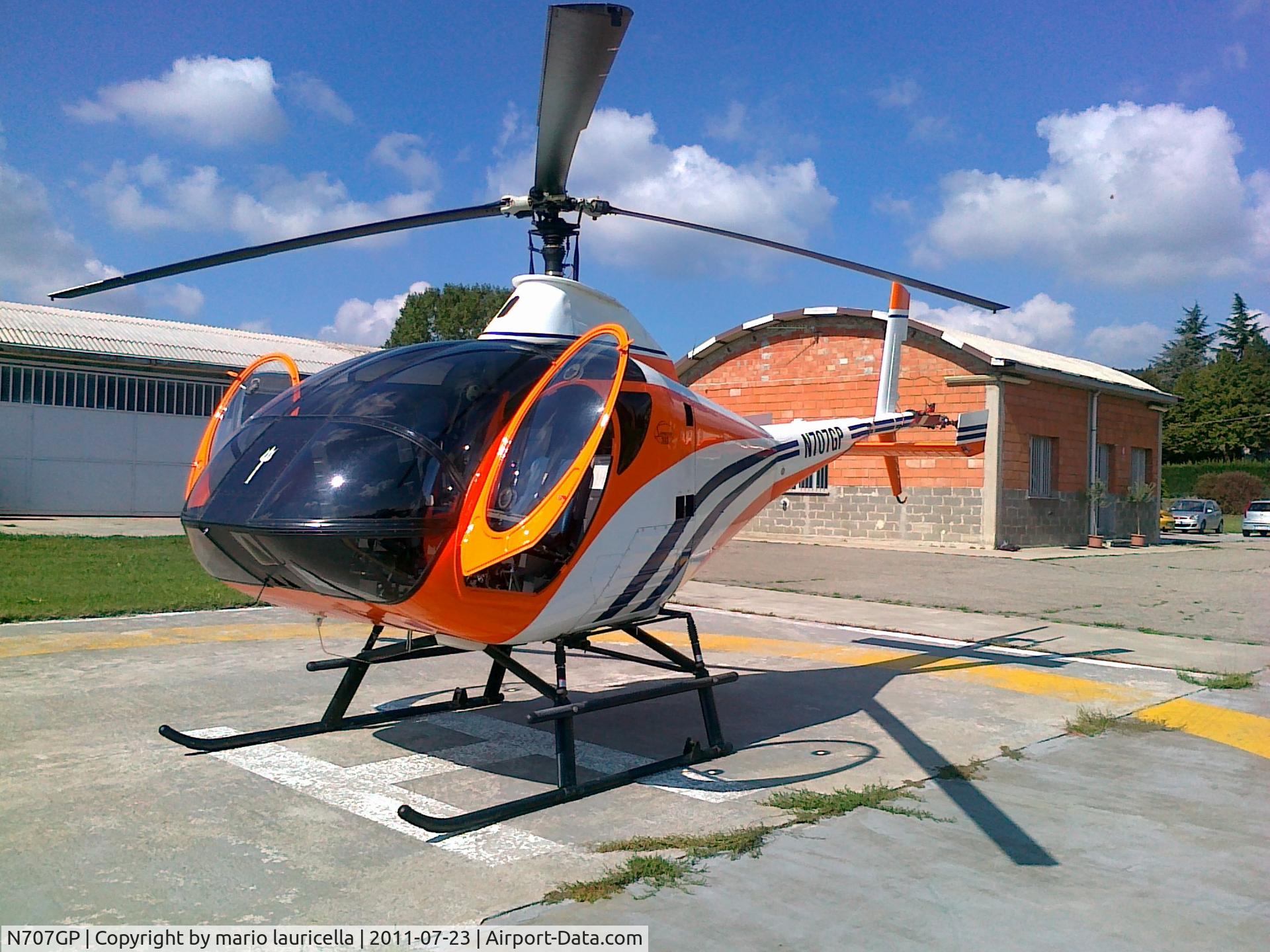 N707GP, 1999 Schweizer 330 C/N 027, ext.