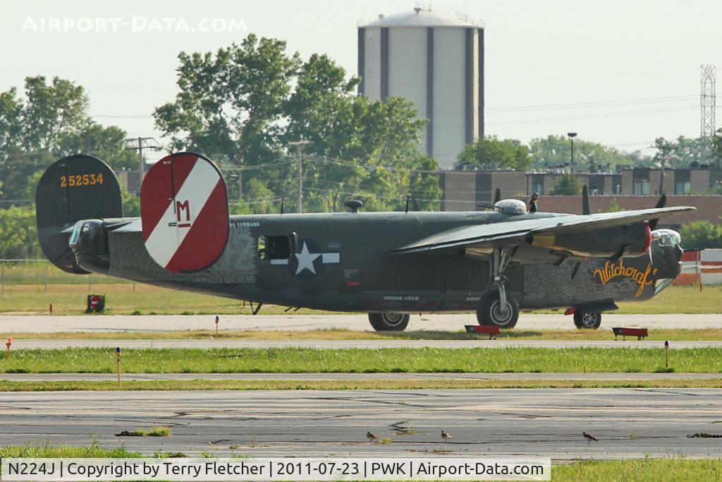 N224J, 1944 Consolidated B-24J-85-CF Liberator C/N 1347 (44-44052), 1944 Consolidated Aircraft/hill B-24J, c/n: 44-44052 at Chicago Executive Airport