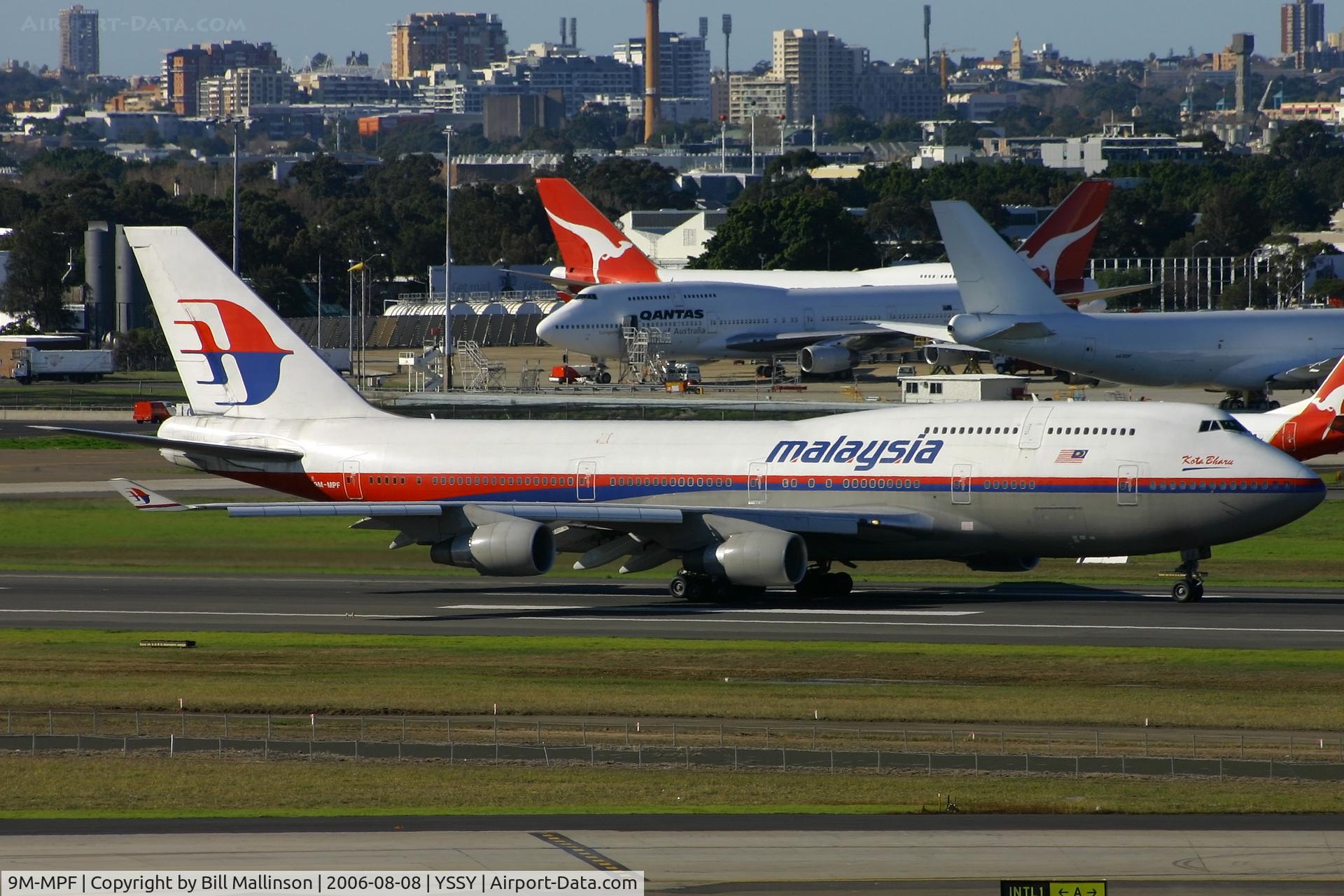 9M-MPF, 1994 Boeing 747-4H6 C/N 27043, rolling on 16R