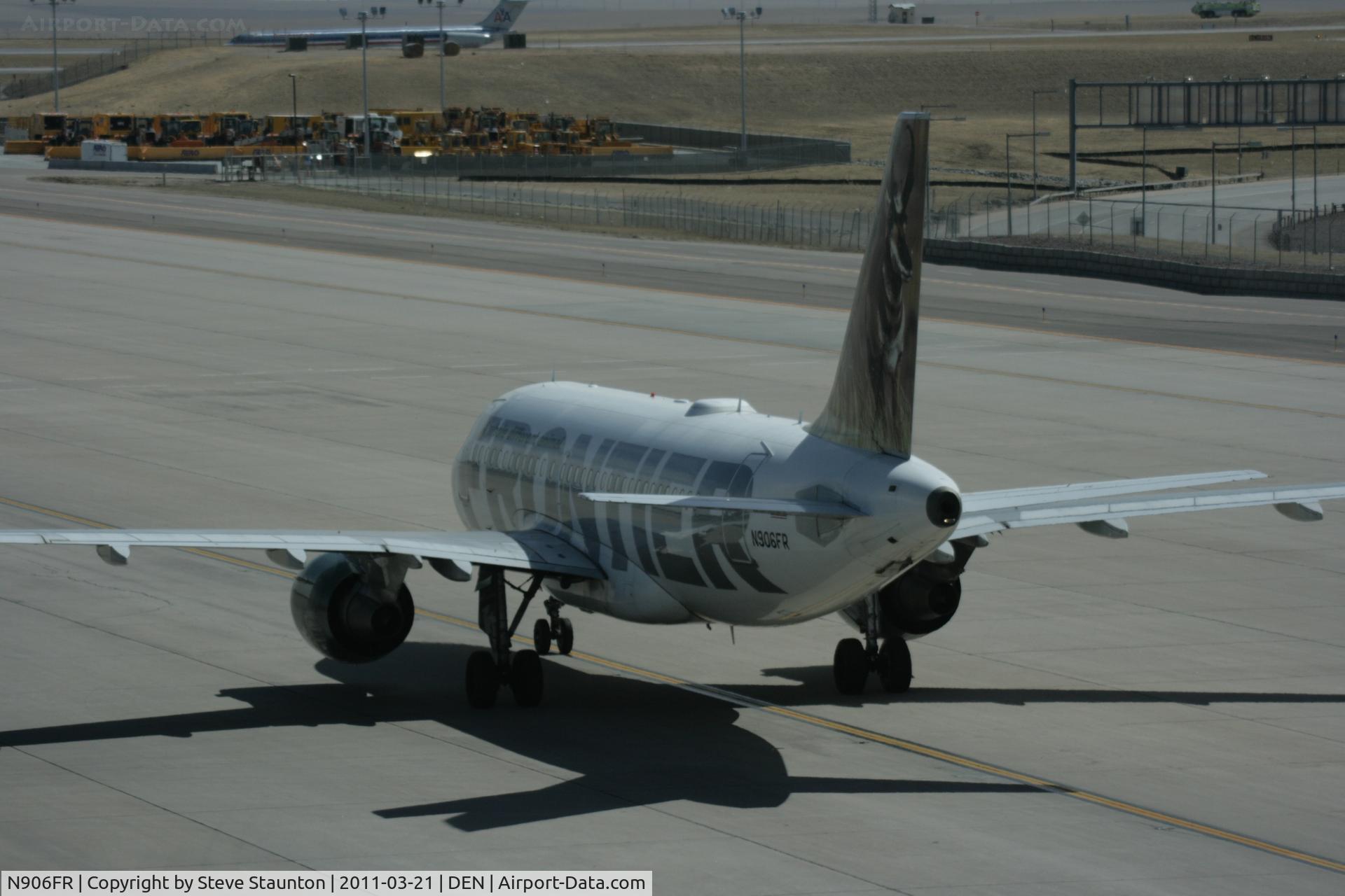 N906FR, 2002 Airbus A319-111 C/N 1684, Taken at Denver International Airport, in March 2011 whilst on an Aeroprint Aviation tour