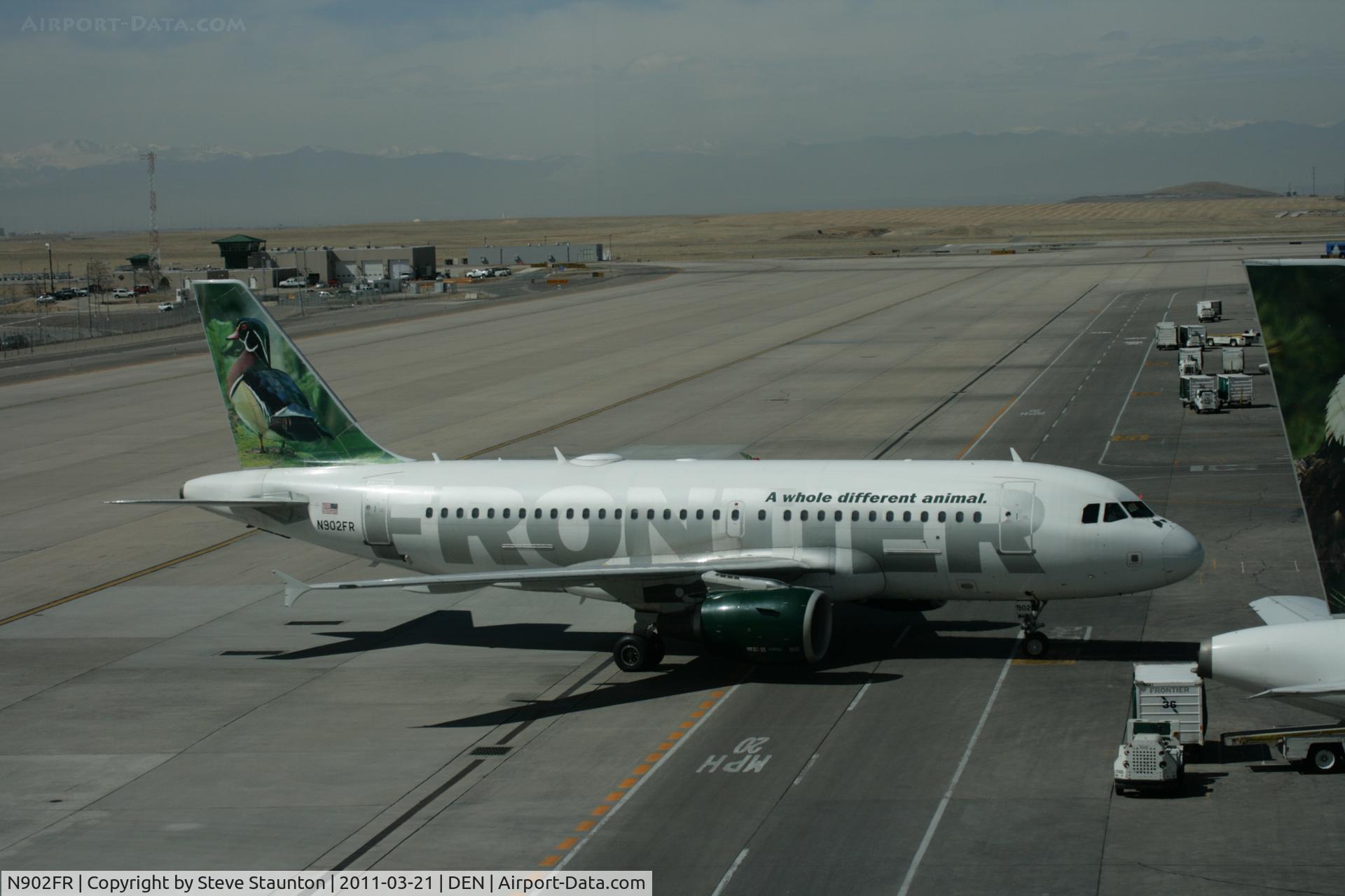 N902FR, 2001 Airbus A319-111 C/N 1515, Taken at Denver International Airport, in March 2011 whilst on an Aeroprint Aviation tour