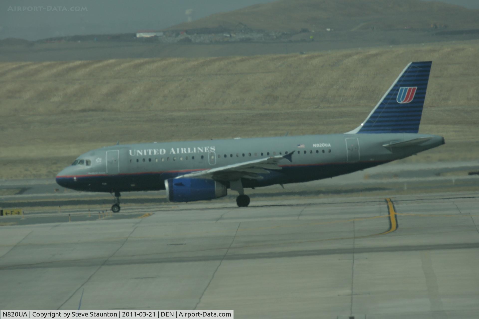 N820UA, 1998 Airbus A319-131 C/N 898, Taken at Denver International Airport, in March 2011 whilst on an Aeroprint Aviation tour